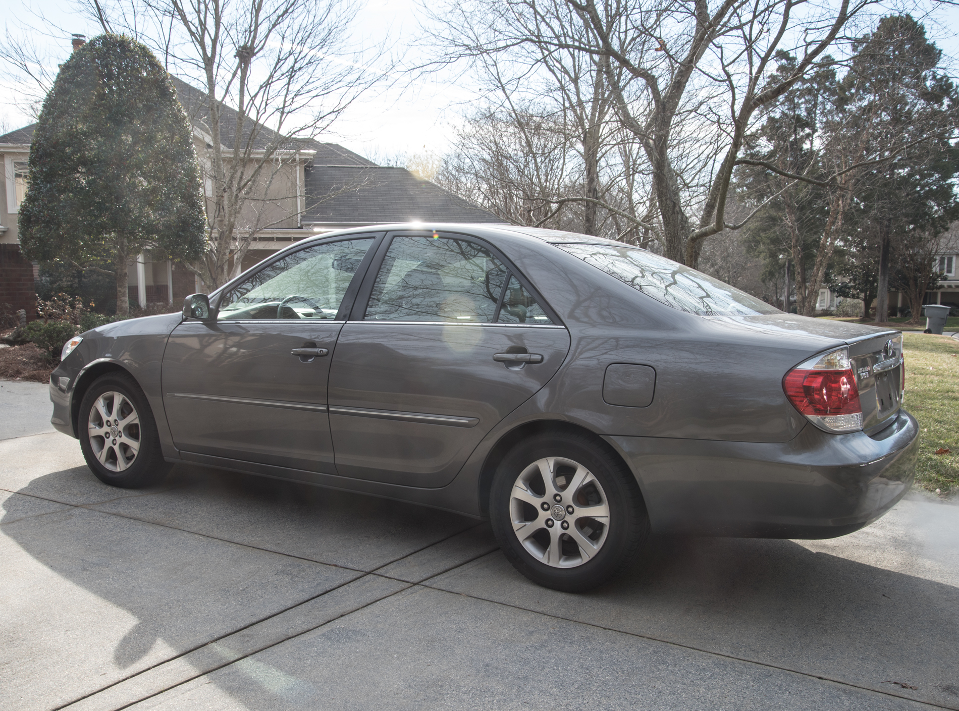 2005 Toyota Camry XLE Sedan