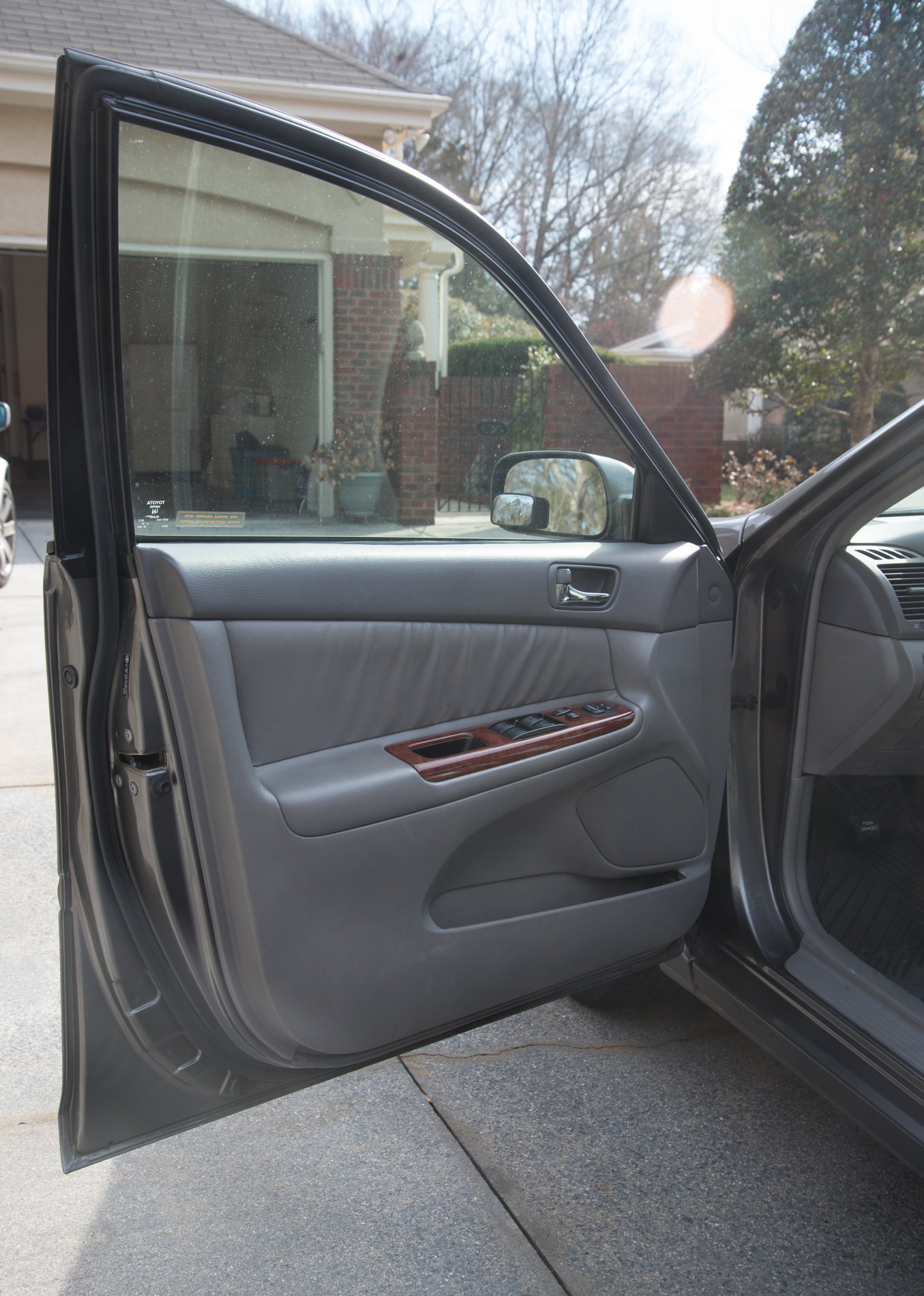 2005 Toyota Camry XLE Sedan