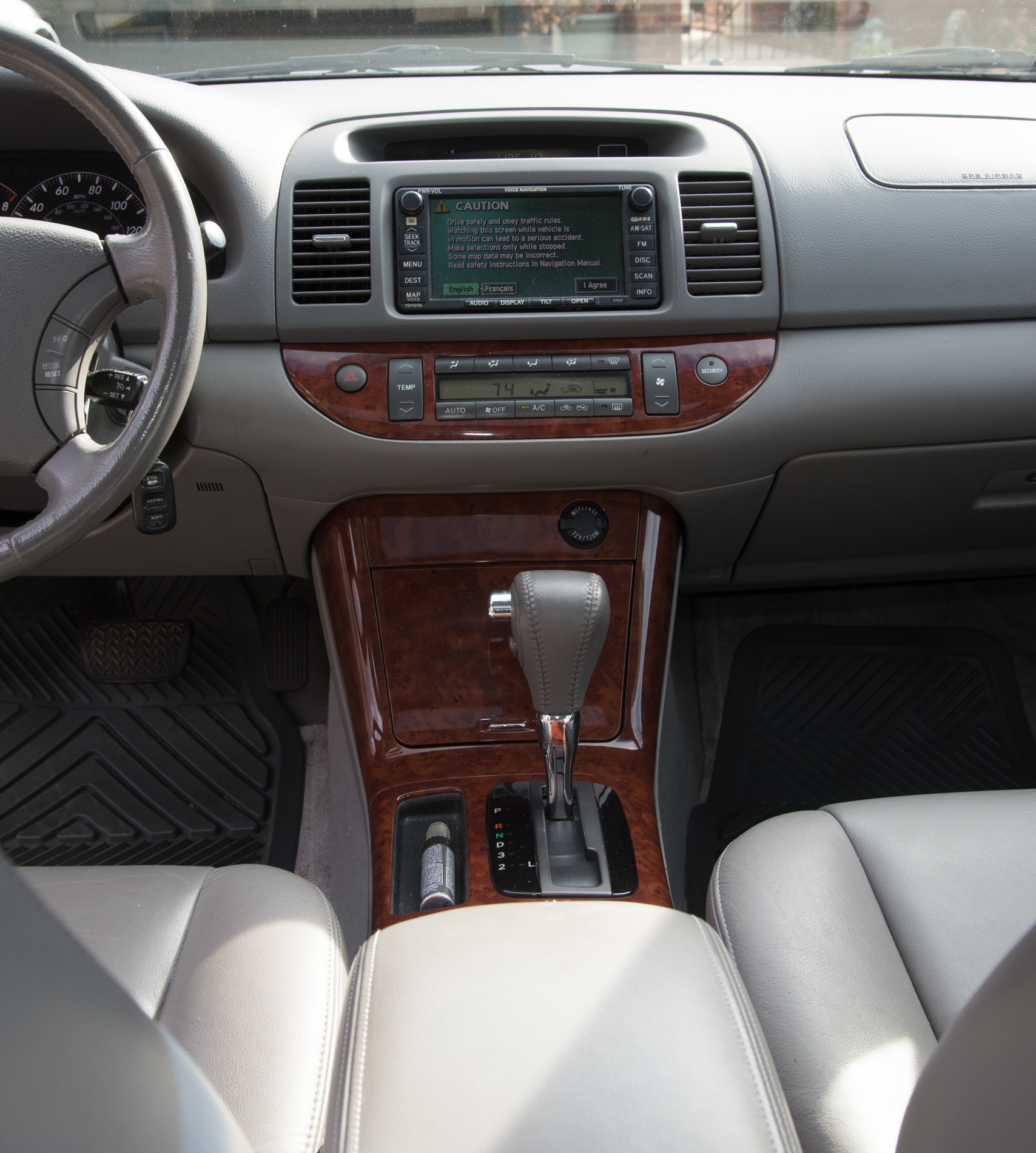 2005 Toyota Camry XLE Sedan