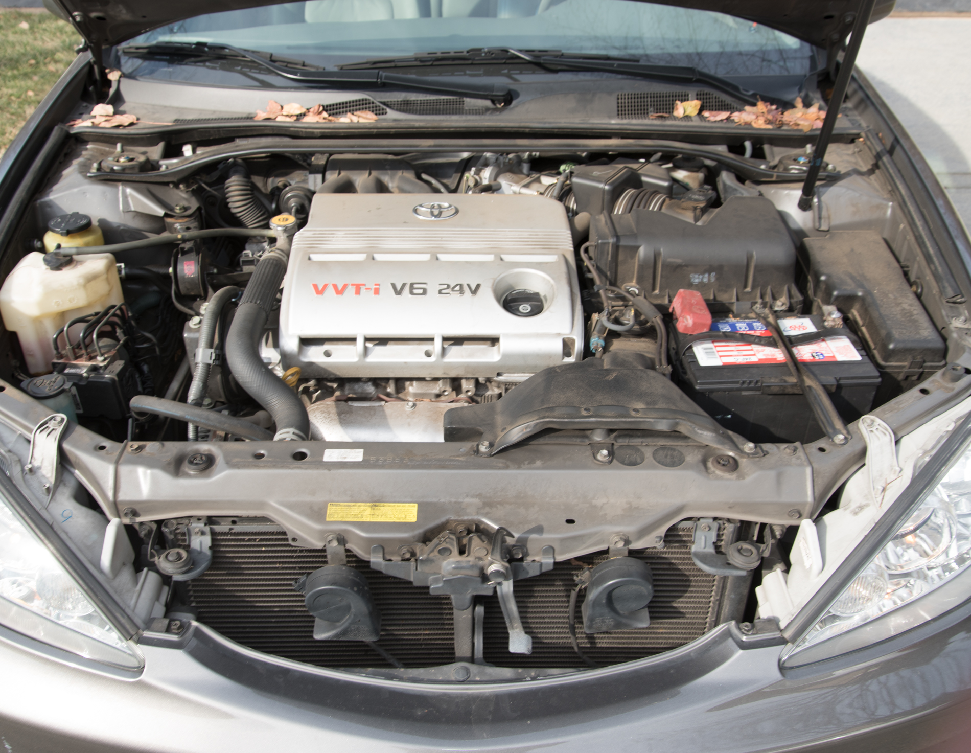 2005 Toyota Camry XLE Sedan