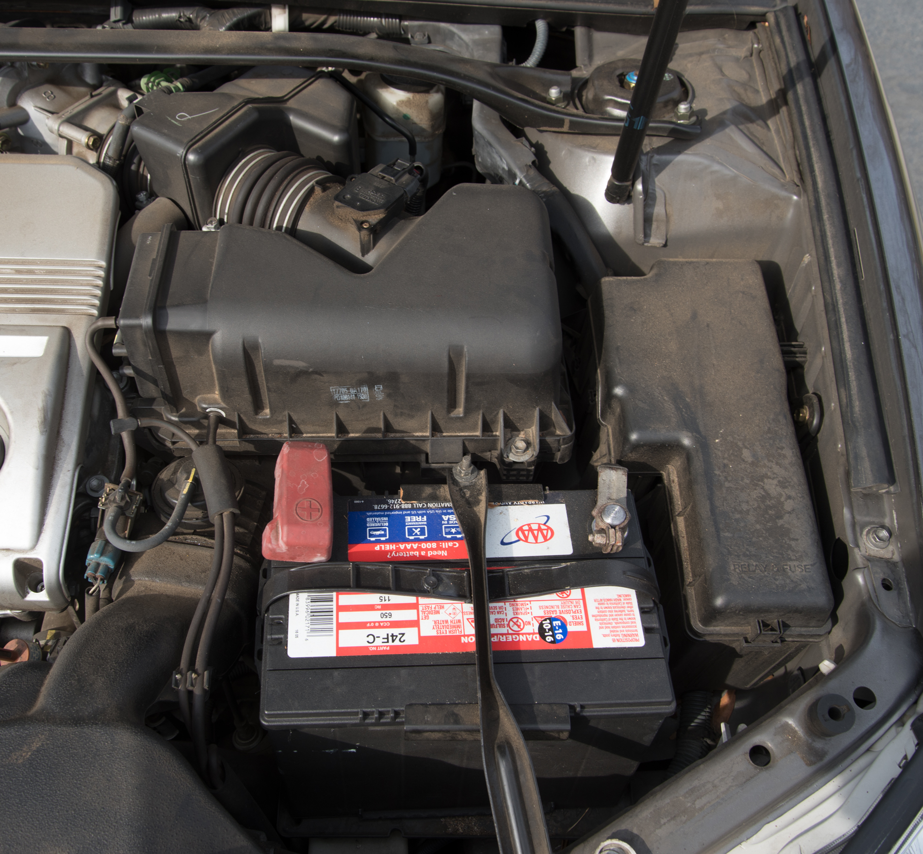 2005 Toyota Camry XLE Sedan