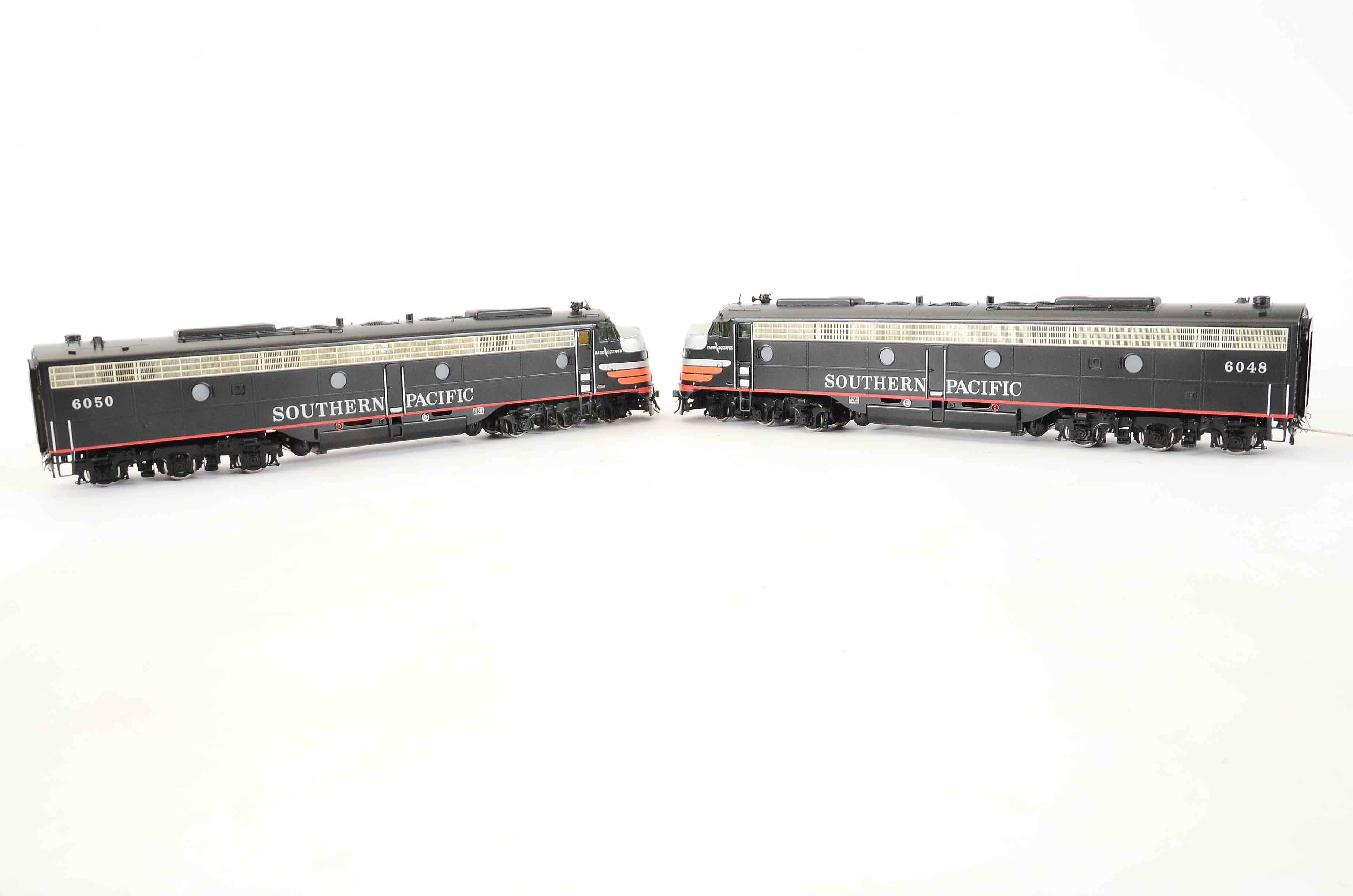 Key Imports EMD E-9 Locomotive Southern Pacific Black Widow