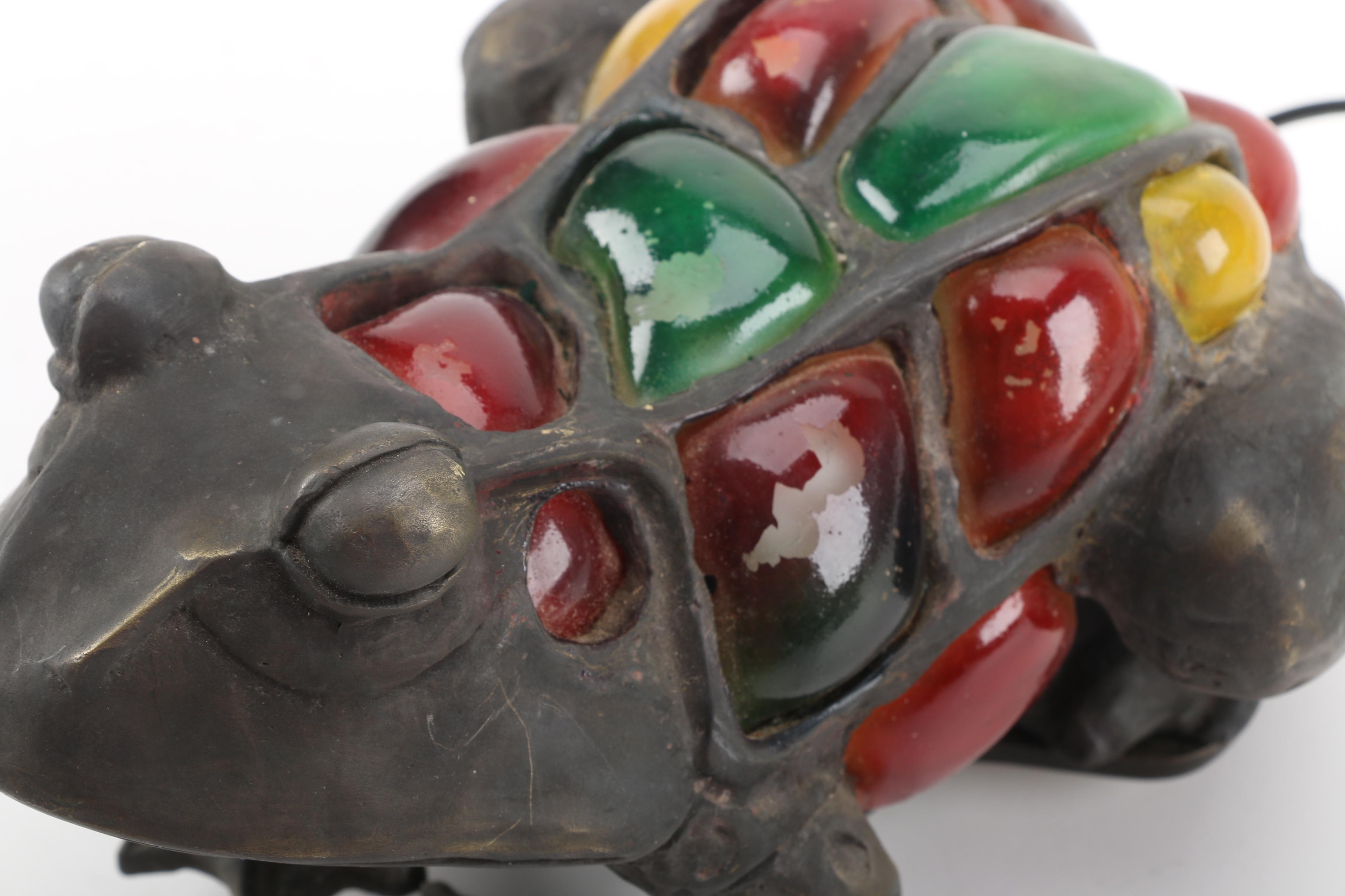 Metal Frog Accent Lamp