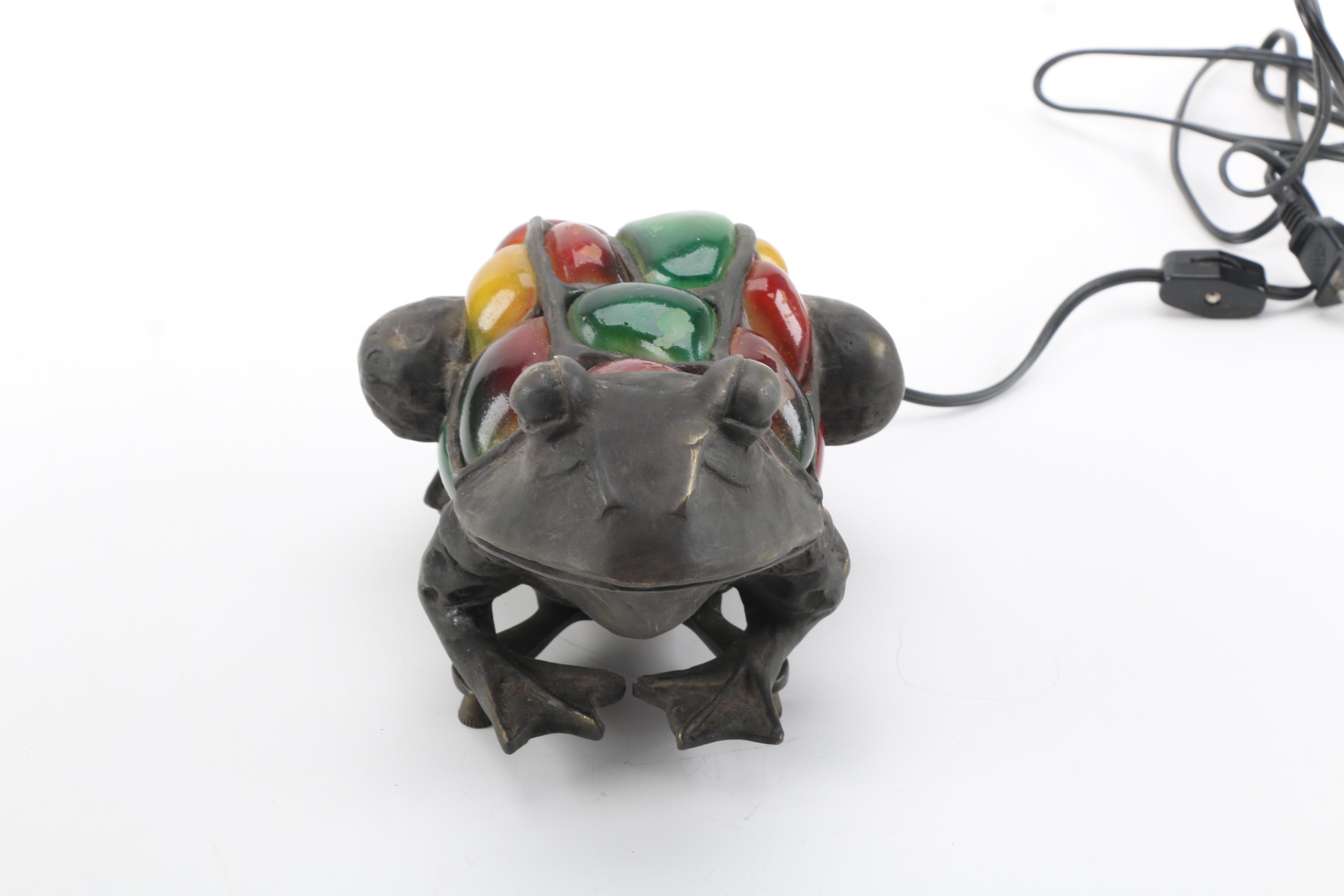 Metal Frog Accent Lamp