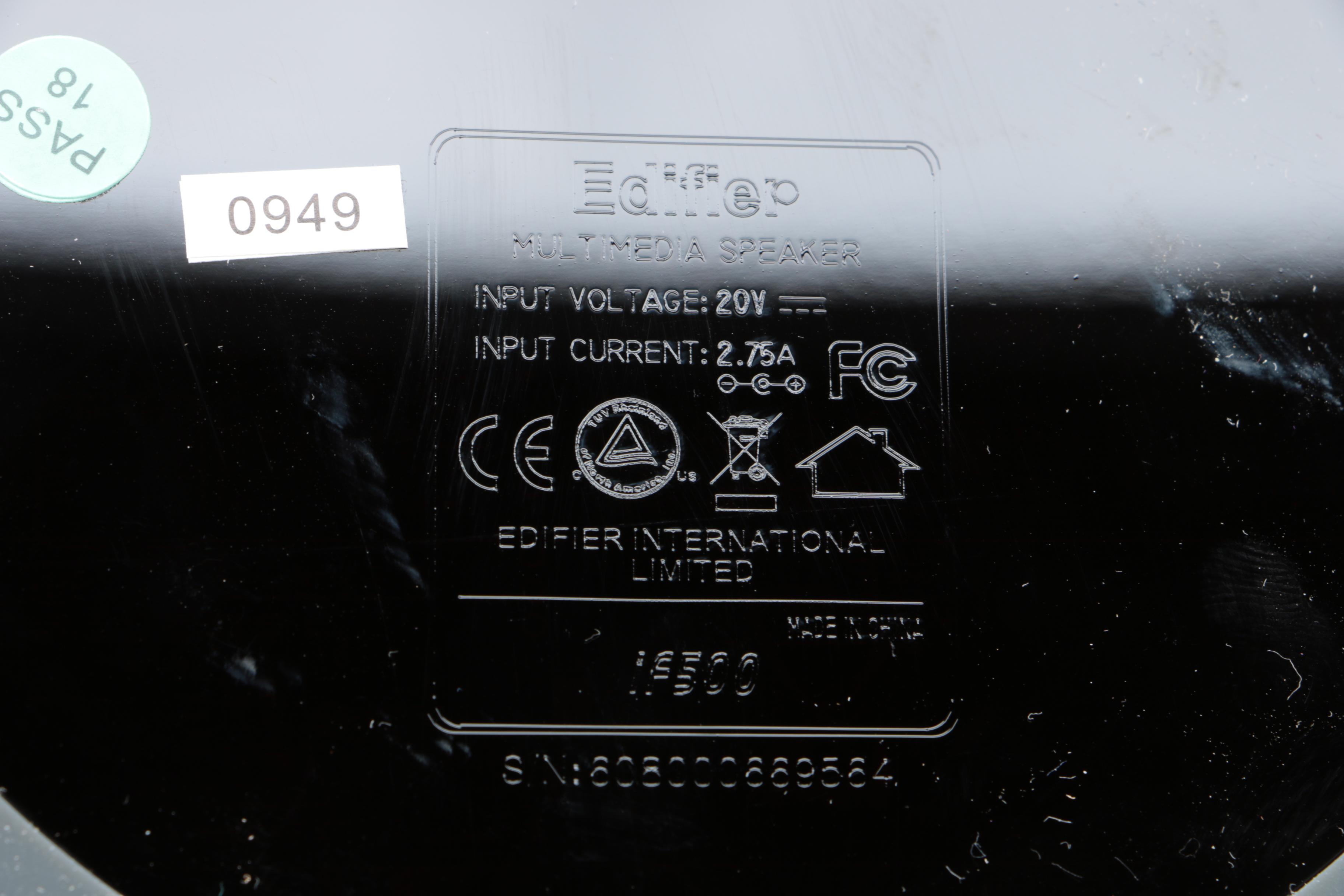 Edifier "Luna 5 Encore" Speaker Dock for 30-Pin Apple Products