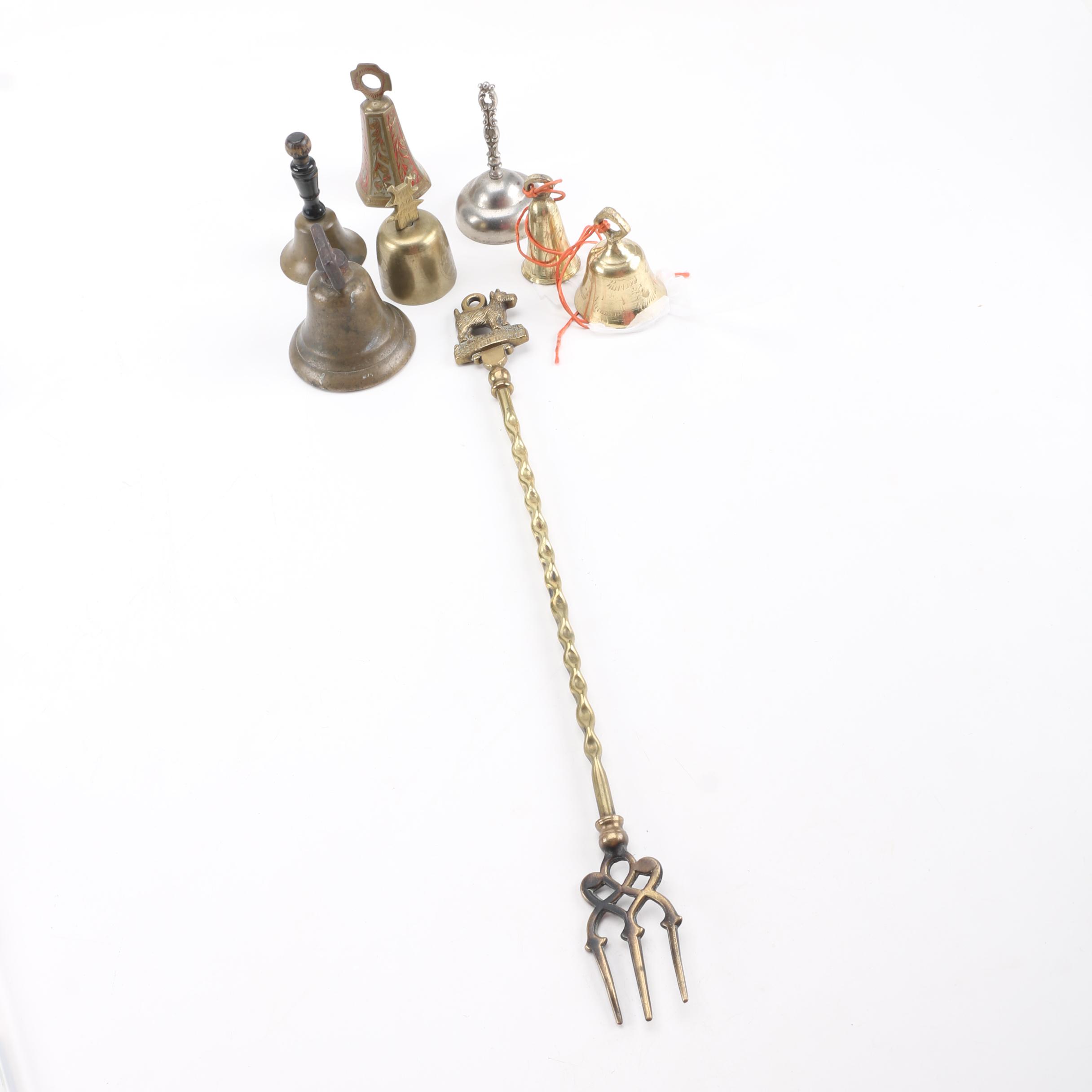 Metal Bells And Brass "Scottish Terrier" Fork