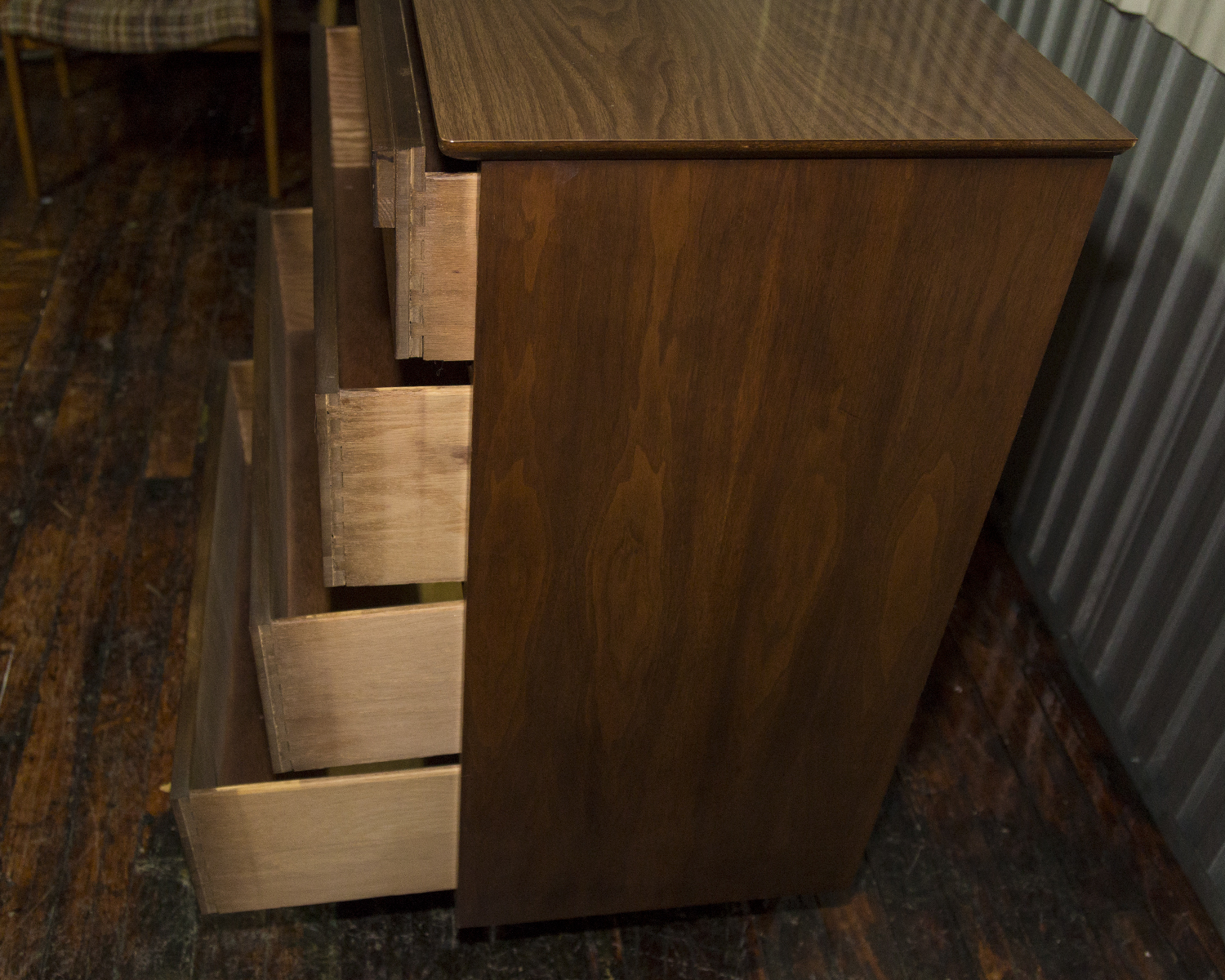 Mid Century Modern Chest of Drawers