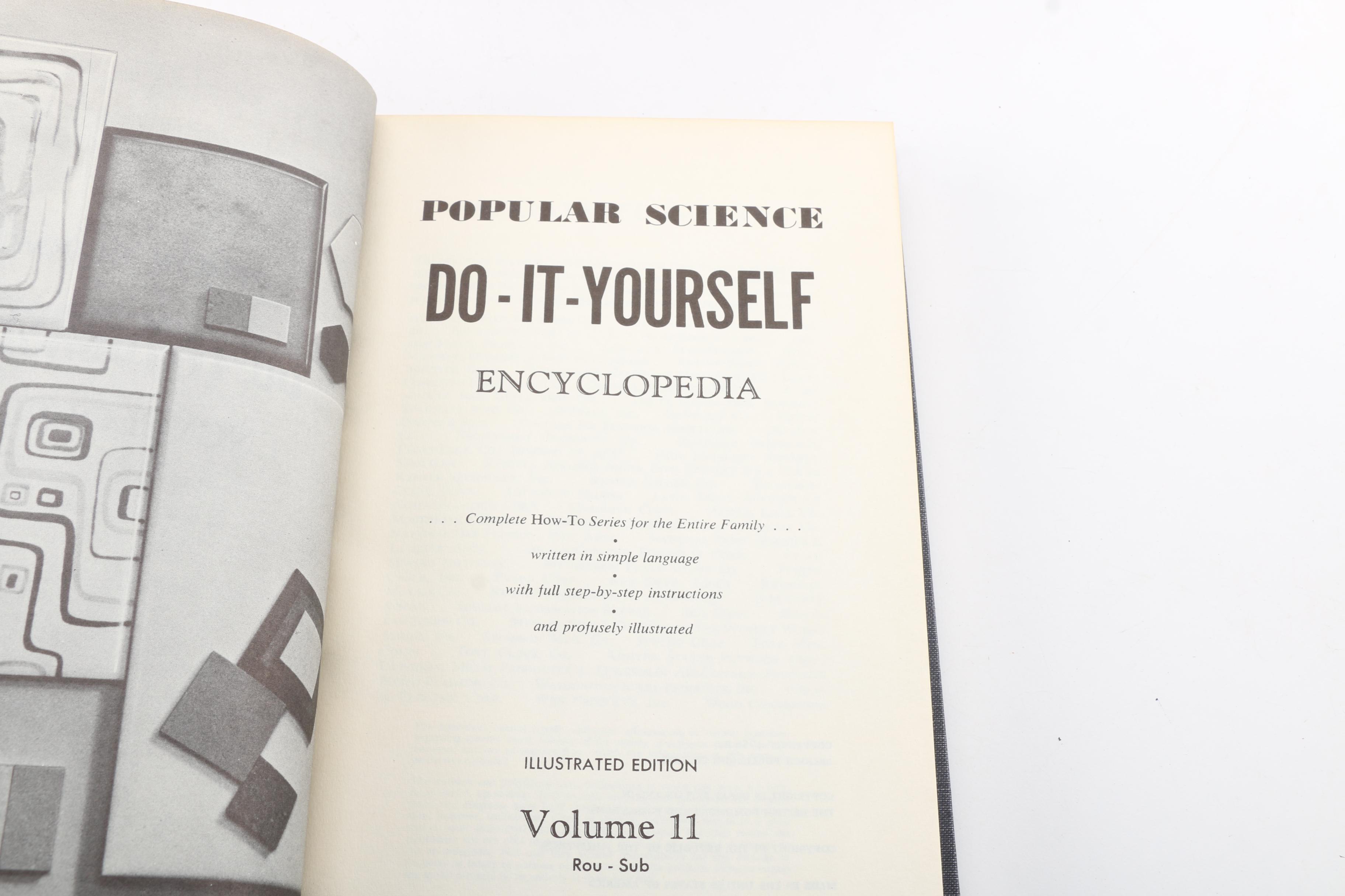 1956 "Popular Science Do-It-Yourself Encyclopedia" in Twelve Volumes