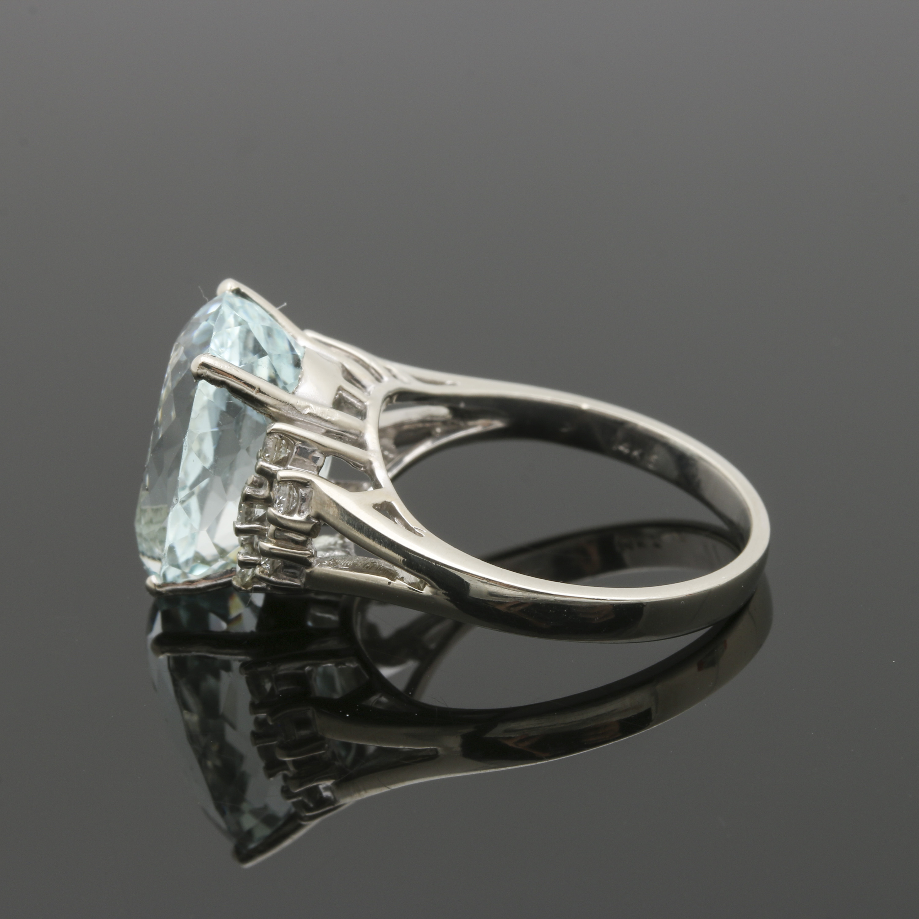14K White Gold 6.29 CT Aquamarine and Diamond Ring