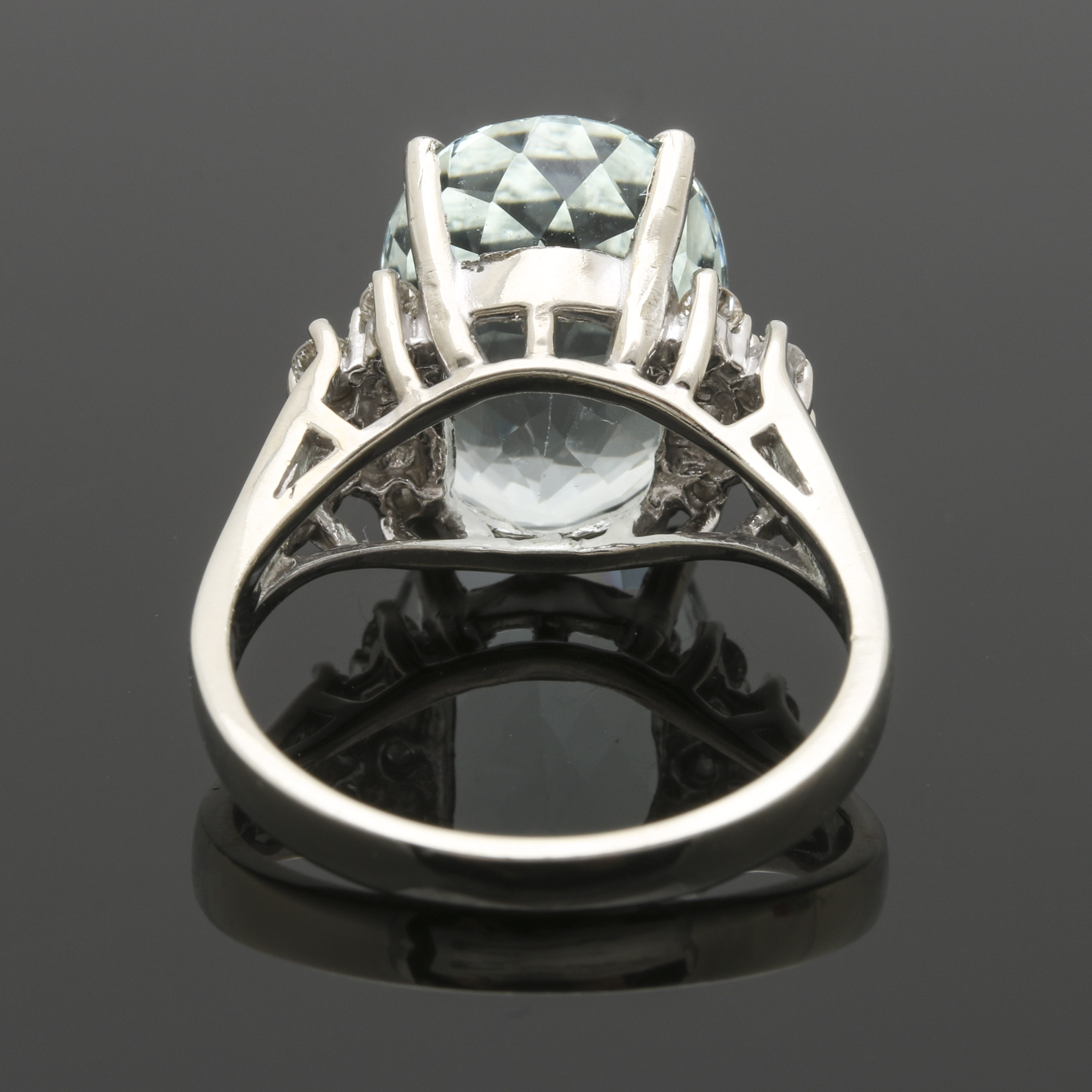 14K White Gold 6.29 CT Aquamarine and Diamond Ring