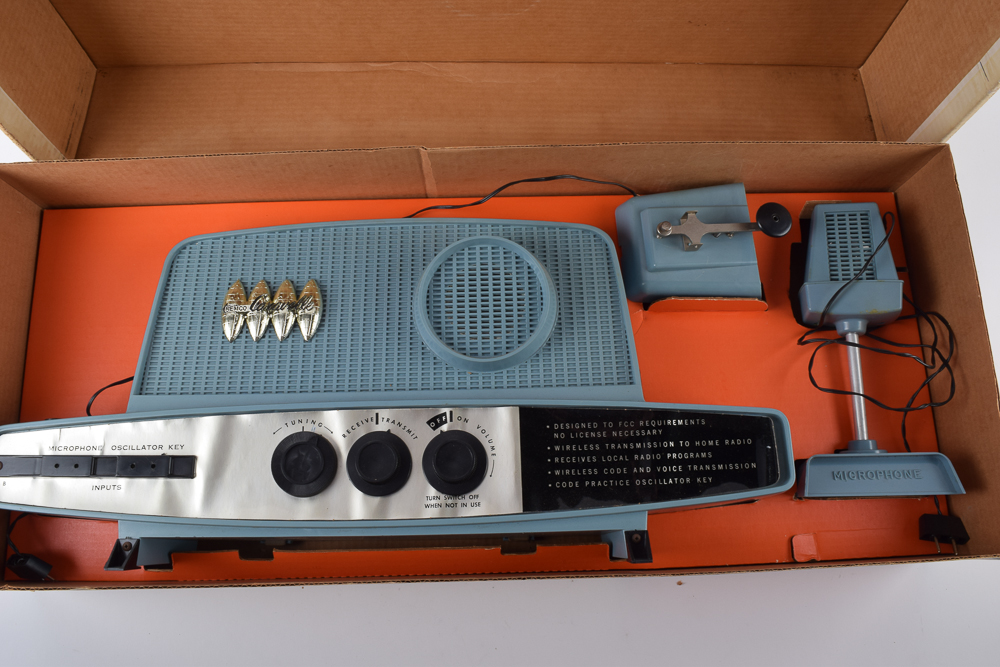Vintage Remco "Caravelle" Radio Transmitter/Receiver