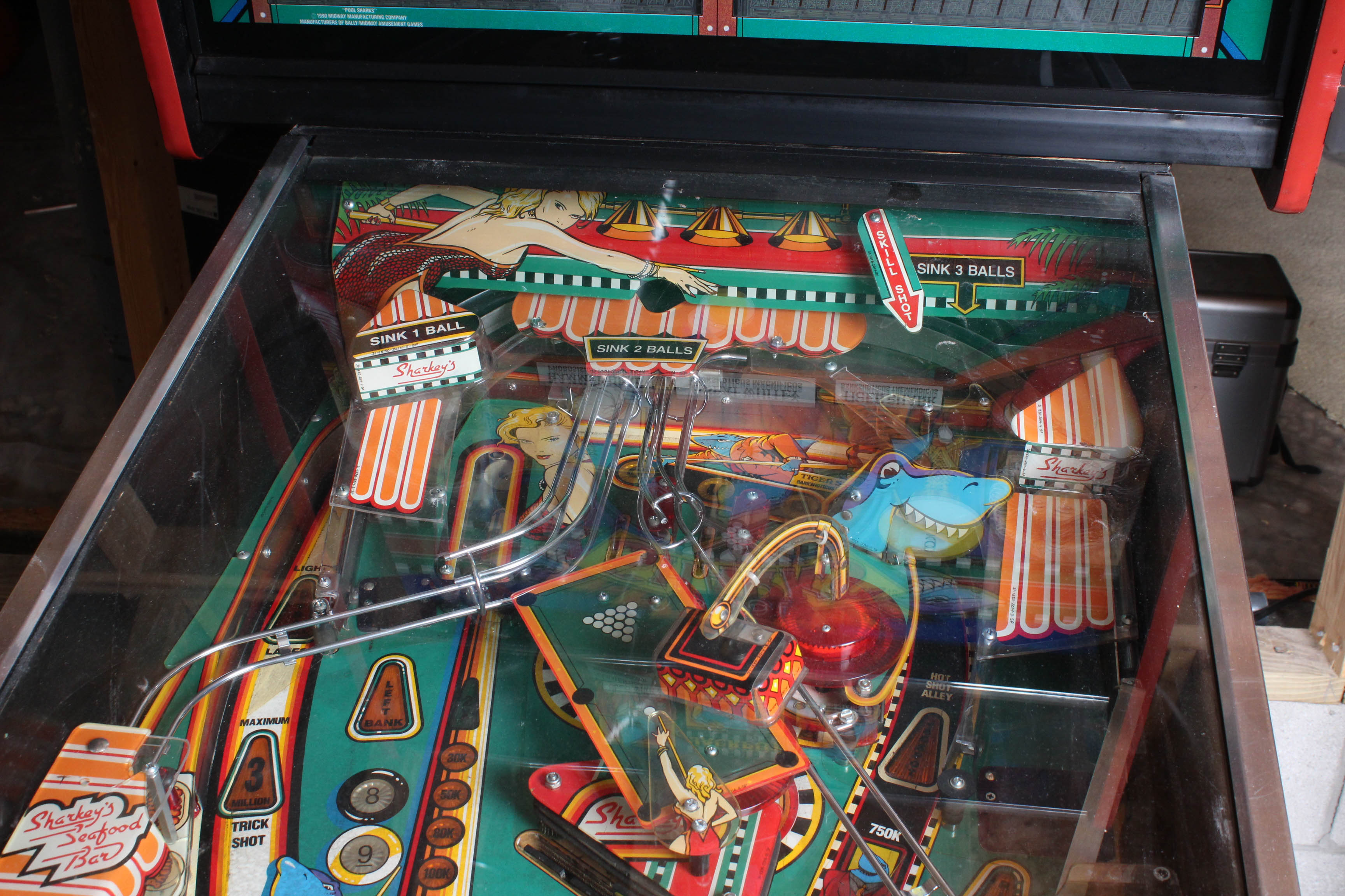 Bally "Pool Sharks" Pinball Machine