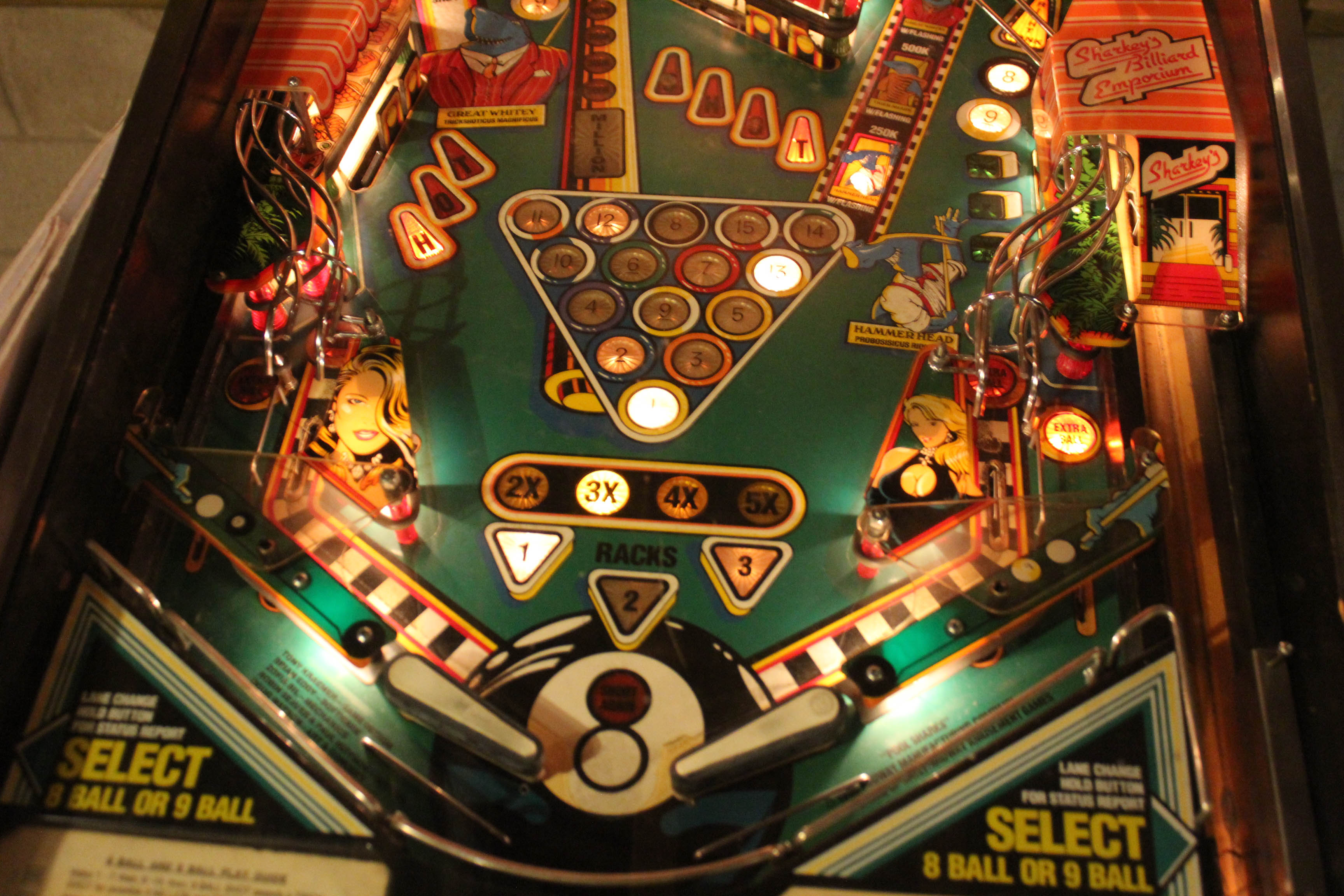 Bally "Pool Sharks" Pinball Machine