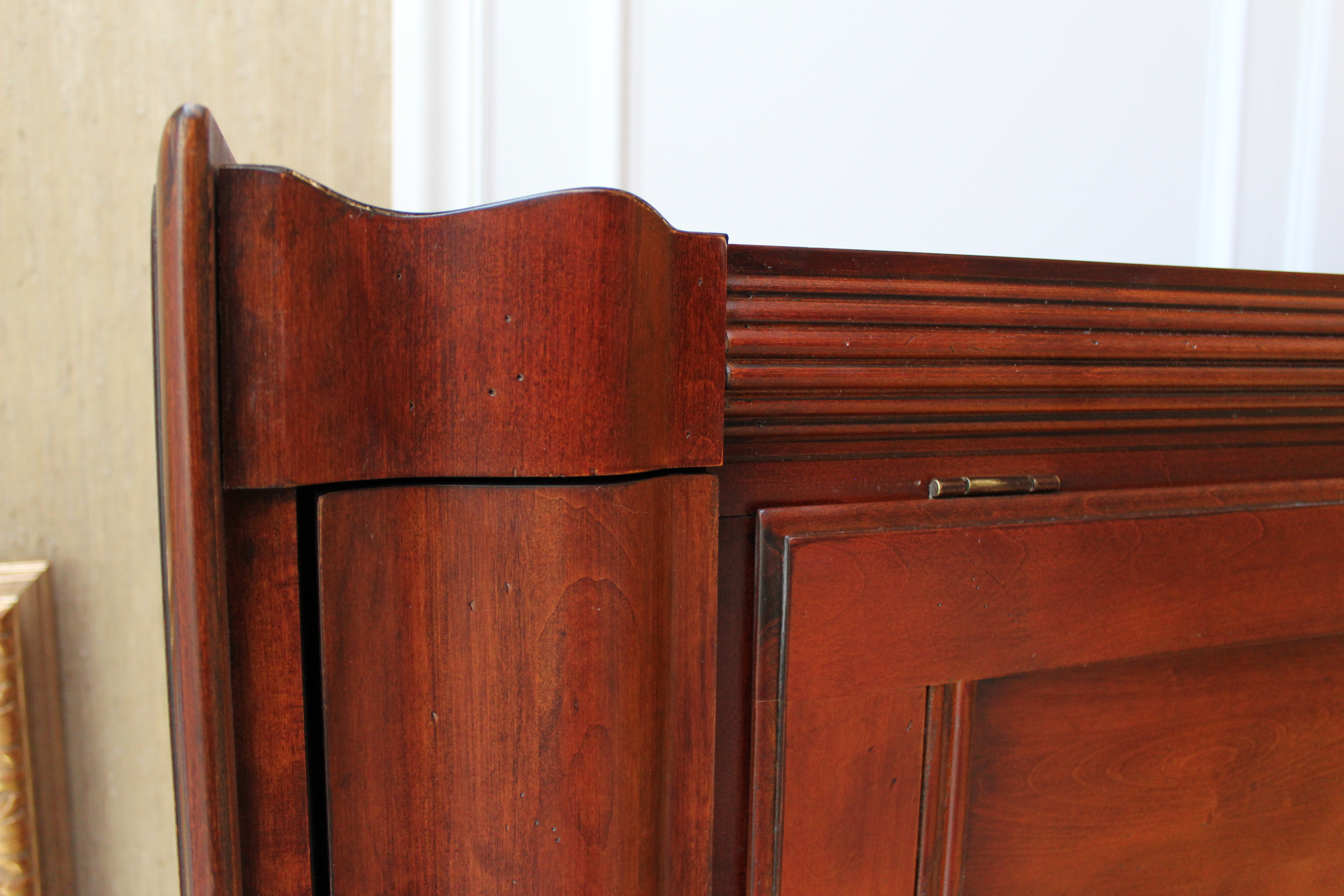 "British Classics" Carved Server Buffet by Ethan Allen