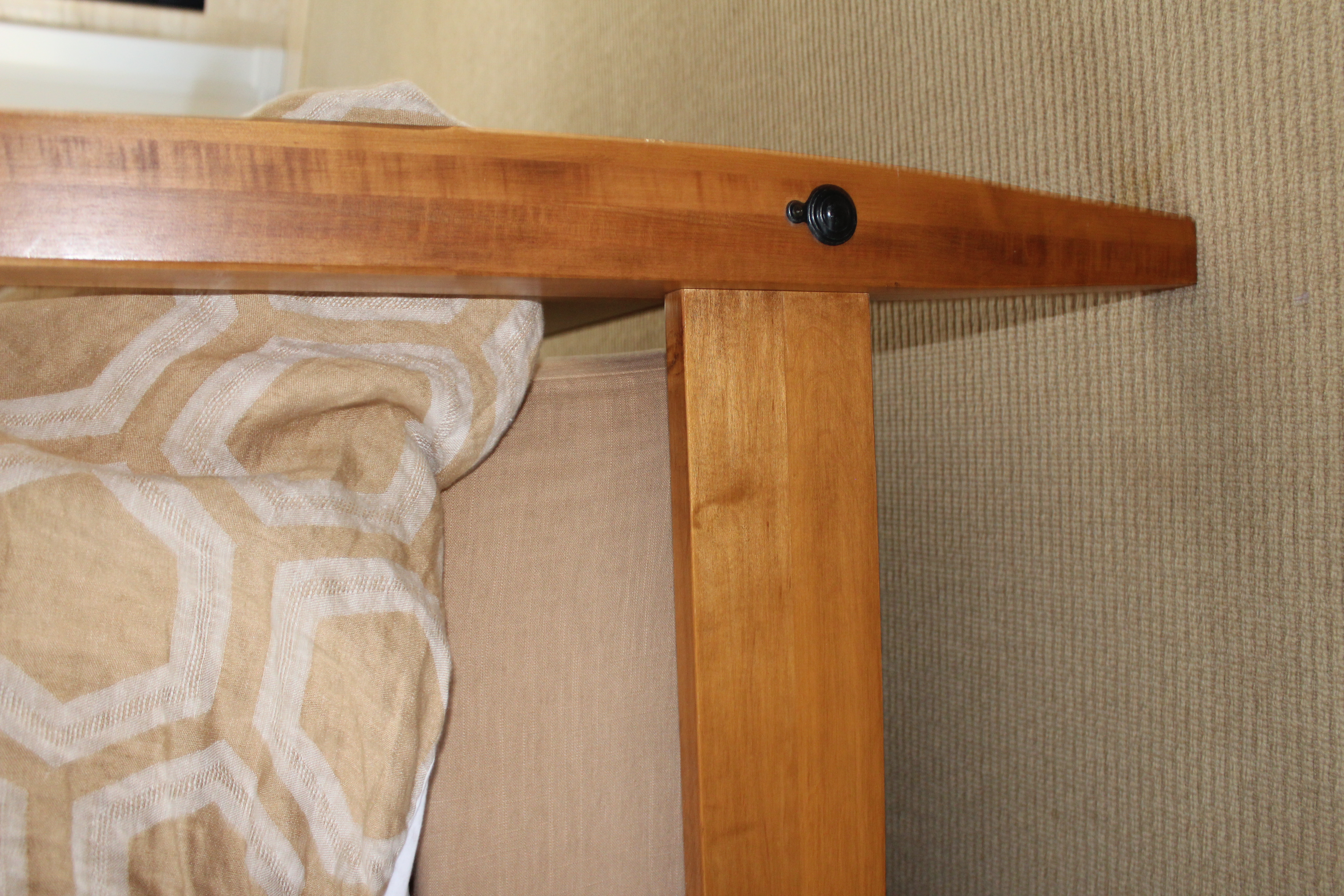 "Barrett" King Size Pencil Poster Bed Frame by Ethan Allen