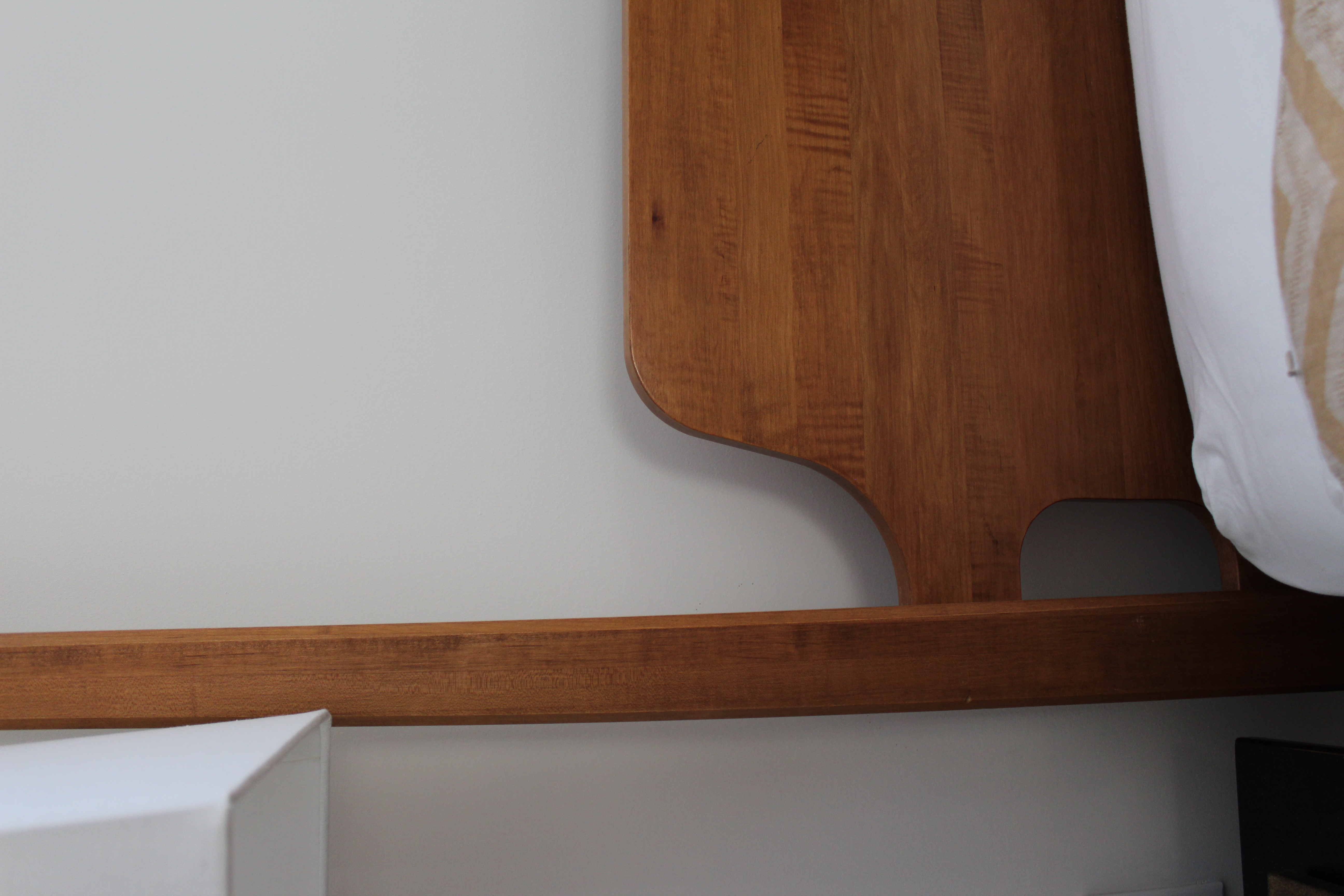 "Barrett" King Size Pencil Poster Bed Frame by Ethan Allen