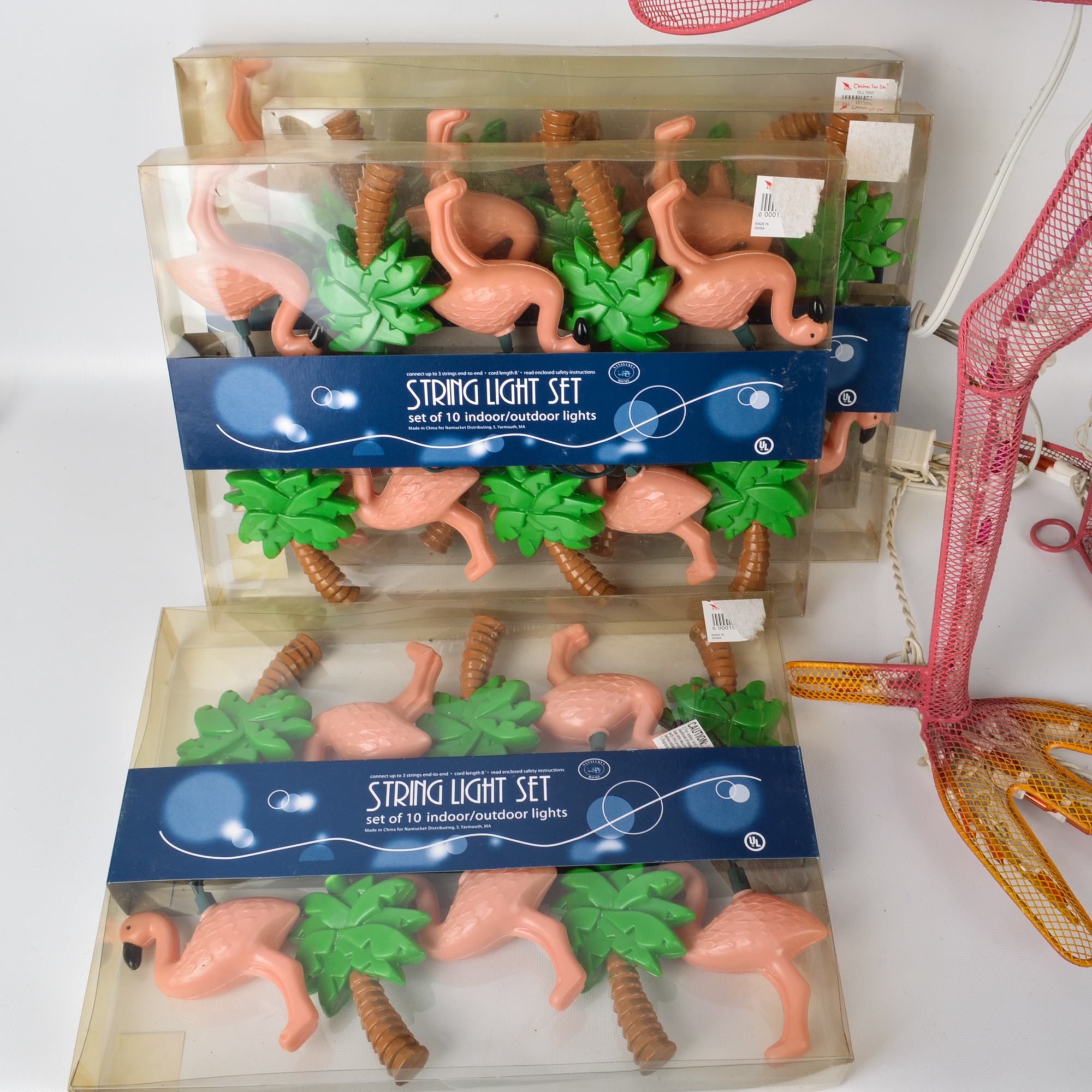 Lighted Animated Garden Flamingo and Party Lights