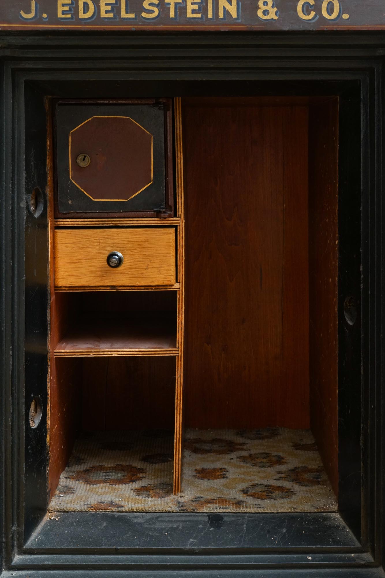 Late 19th Century Hand Painted Cast Iron Safe by The Victor Safe & Lock Co.