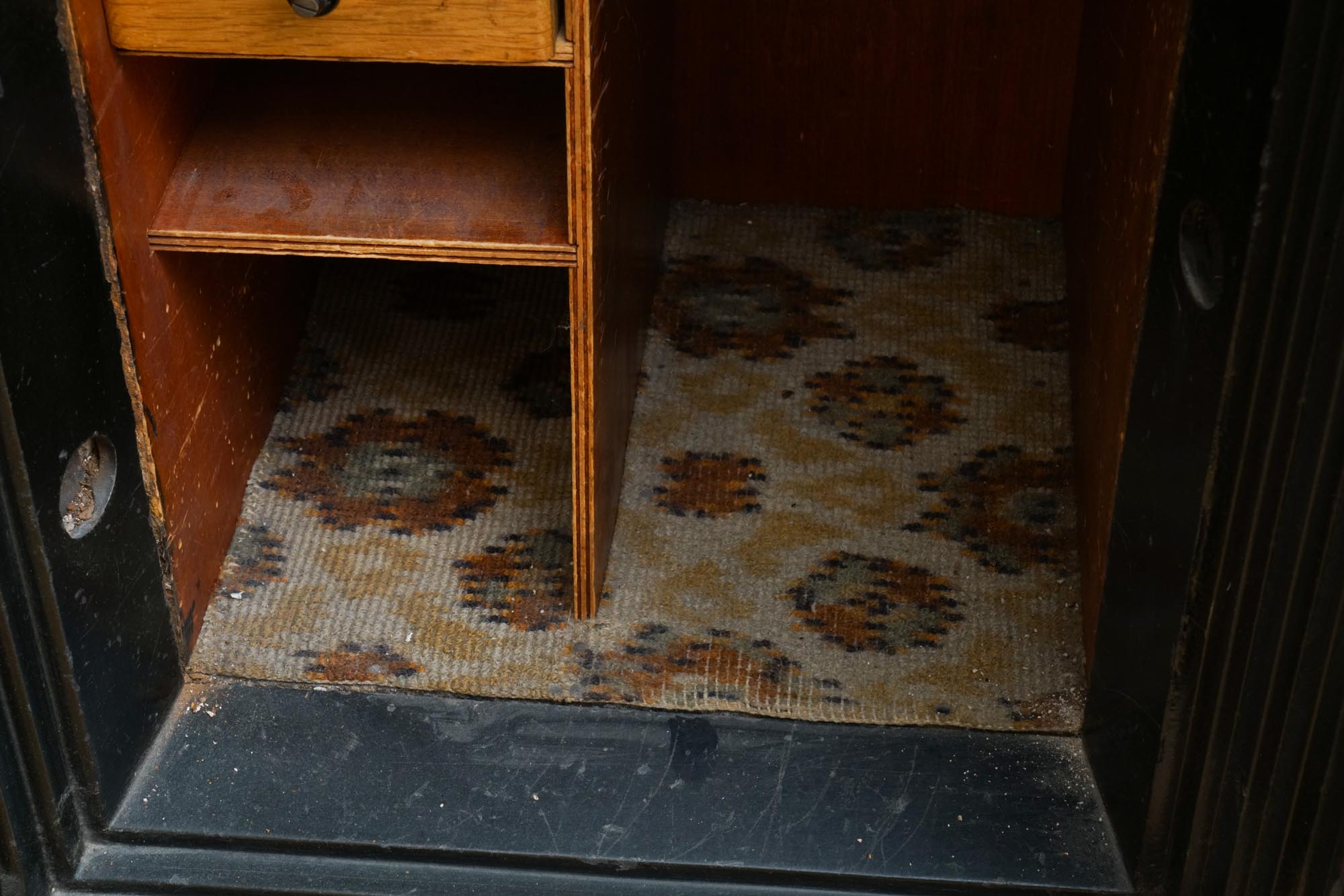 Late 19th Century Hand Painted Cast Iron Safe by The Victor Safe & Lock Co.