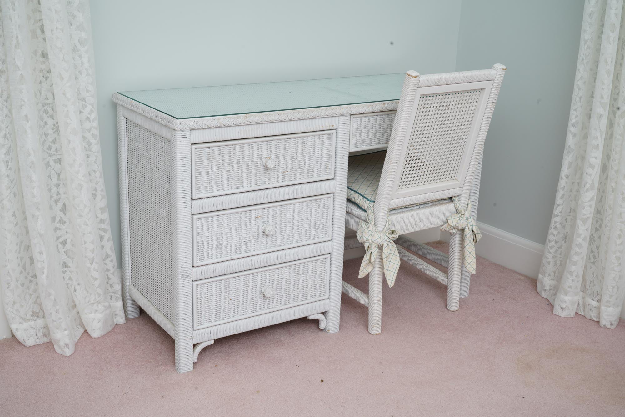 Henry Link Wicker Desk and Chair EBTH