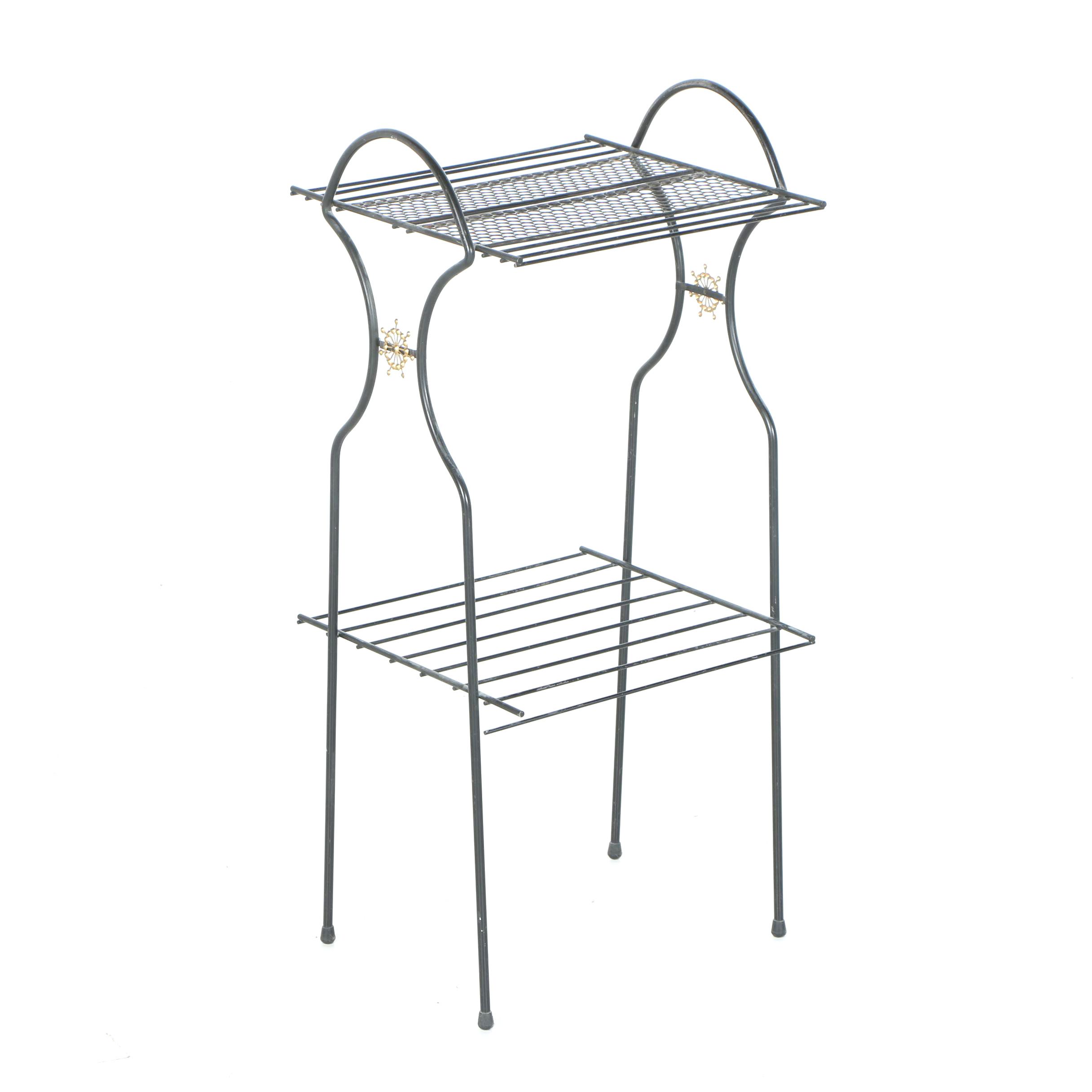 Black Metal Wire Stand