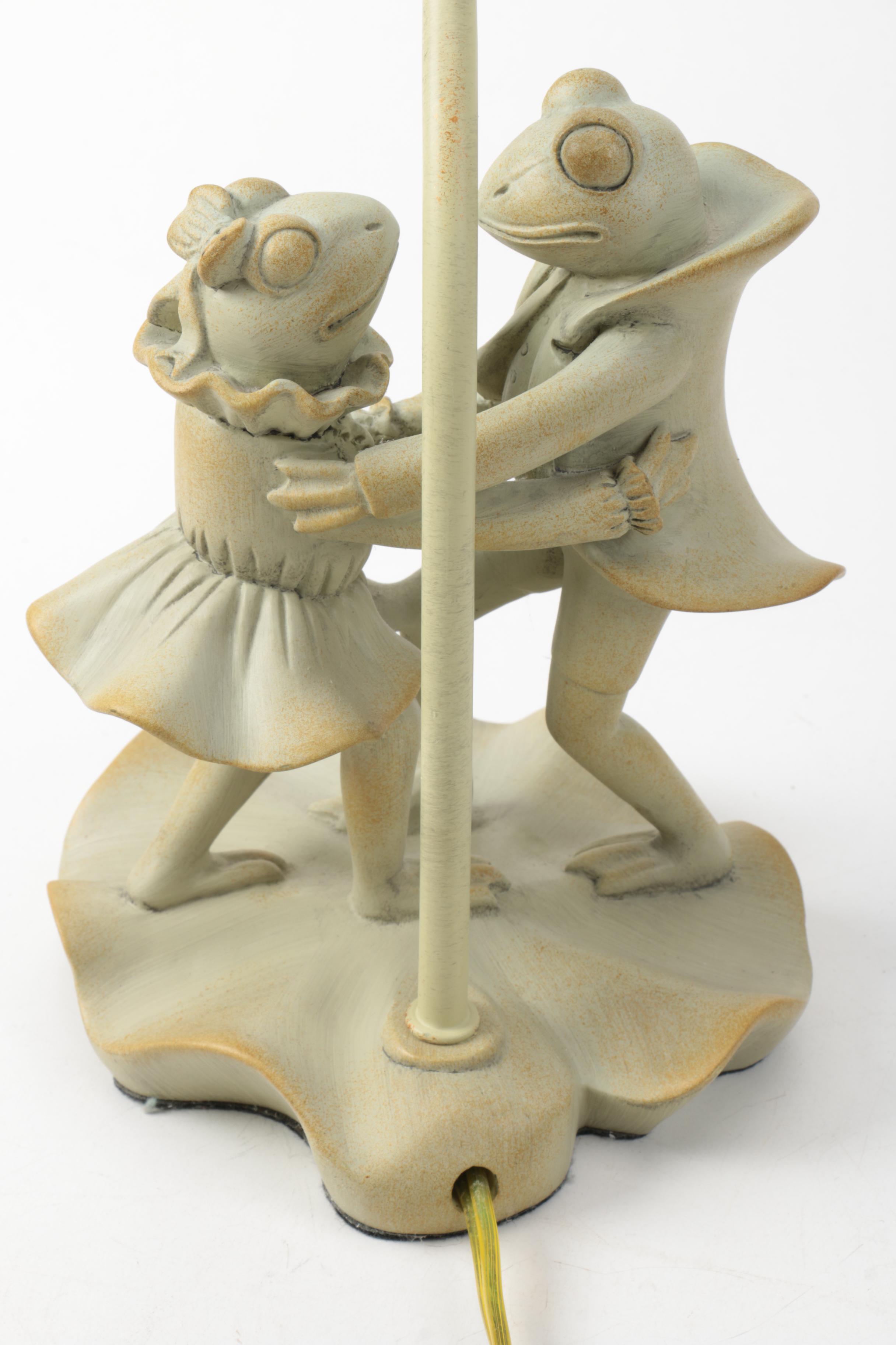 Ceramic Dancing Frog Couple Table Lamp