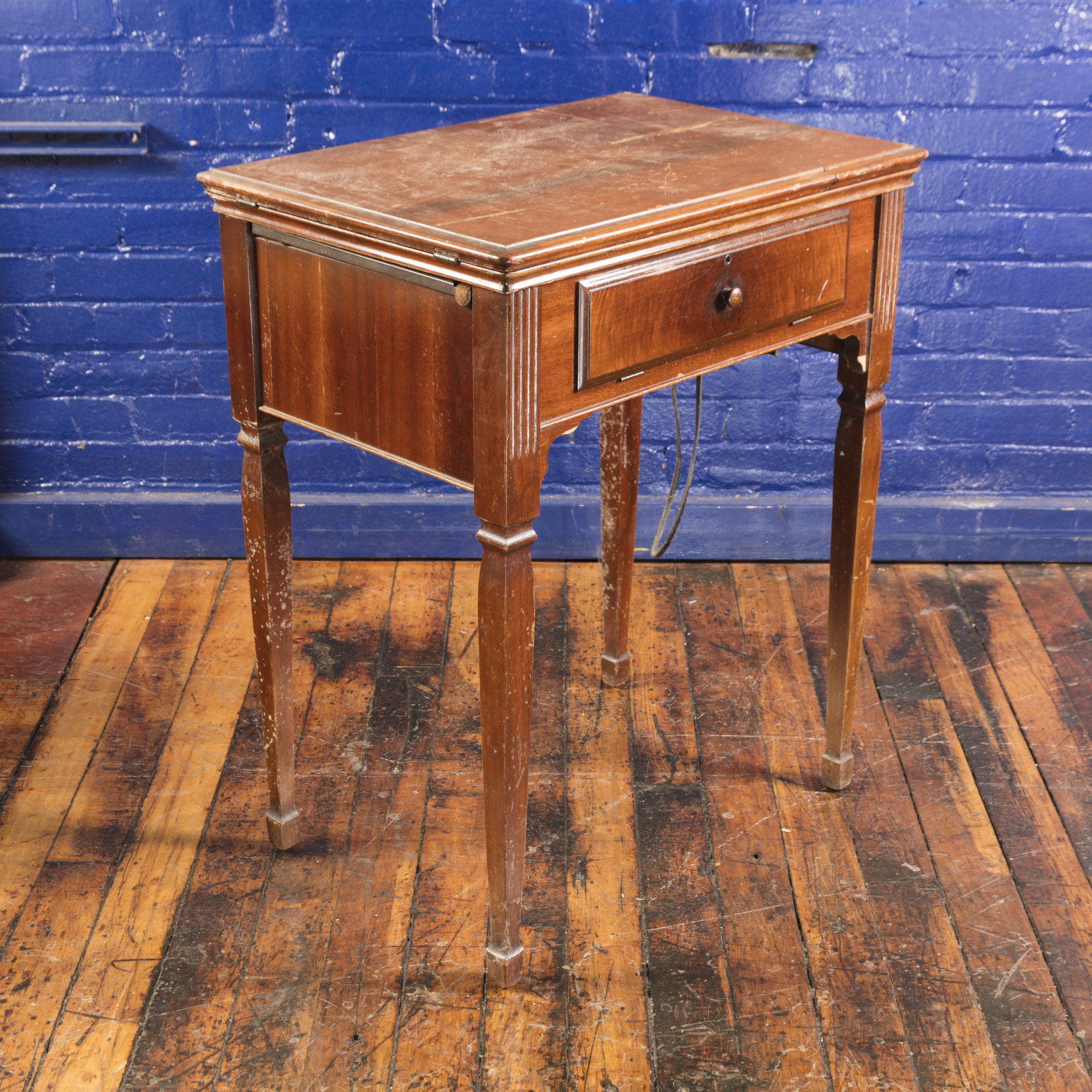 Vintage Singer Sewing Machine with Cabinet and Stool