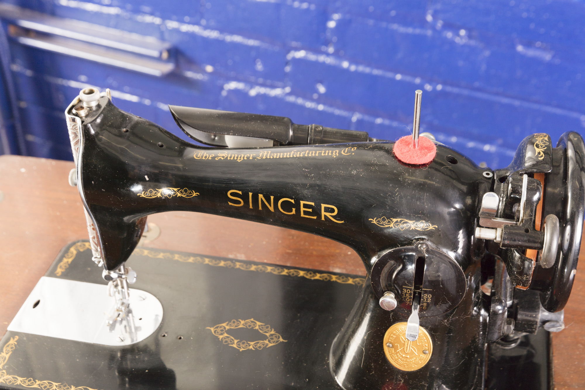 Vintage Singer Sewing Machine with Cabinet and Stool