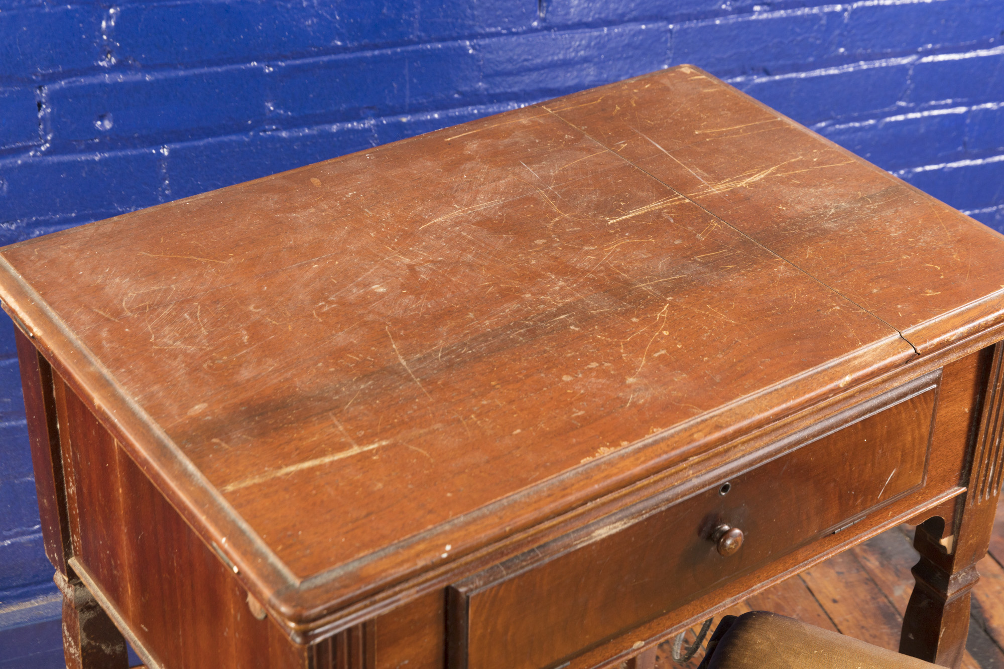 Vintage Singer Sewing Machine with Cabinet and Stool