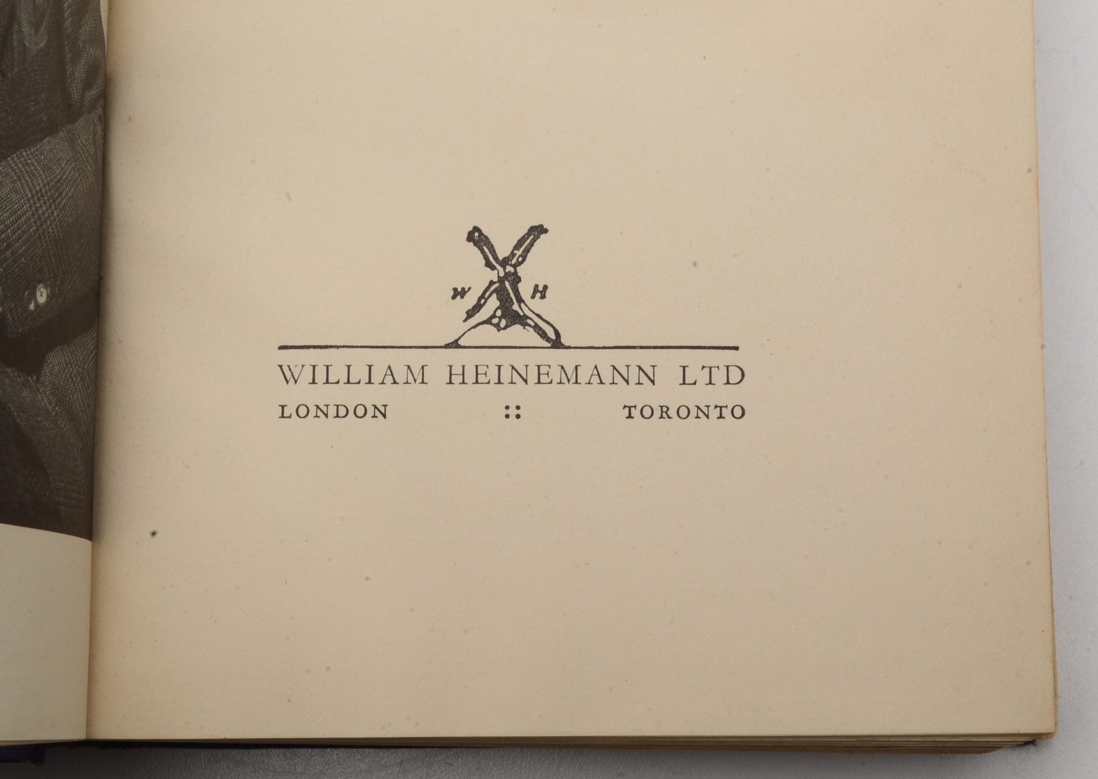 1937 Edition of 'Present Indicative" by Noel Coward, Inscribed by Robeson