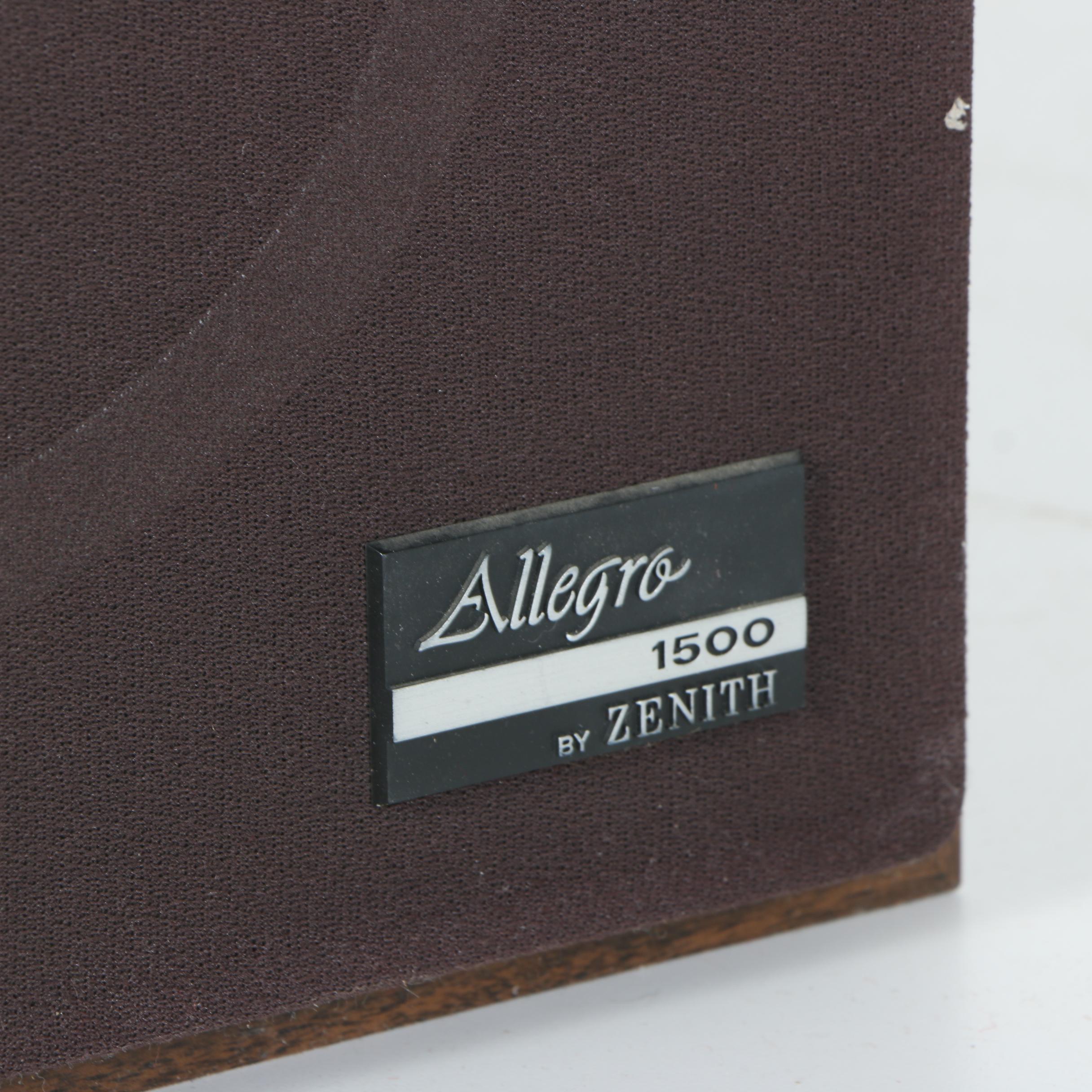 Zenith Record Player with Speakers