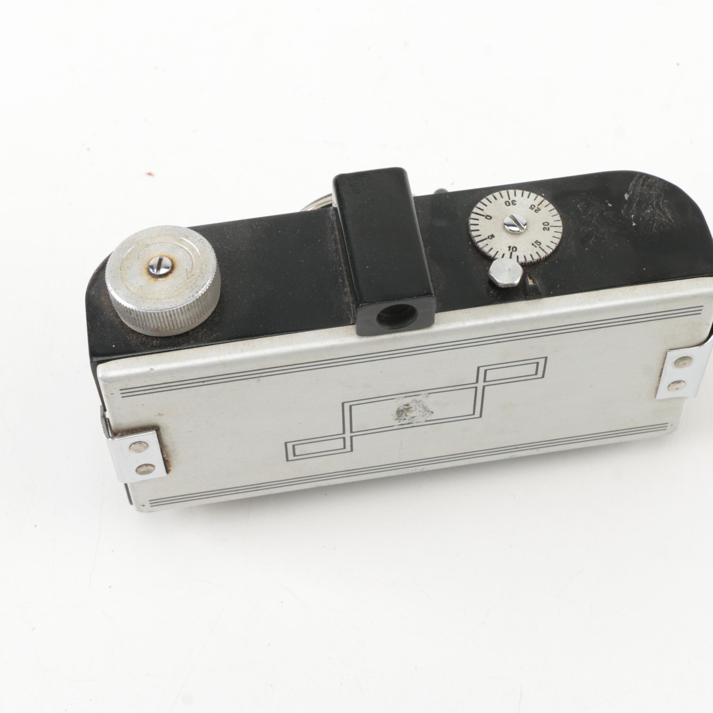 Vintage Argus and Minolta 35mm Film Cameras