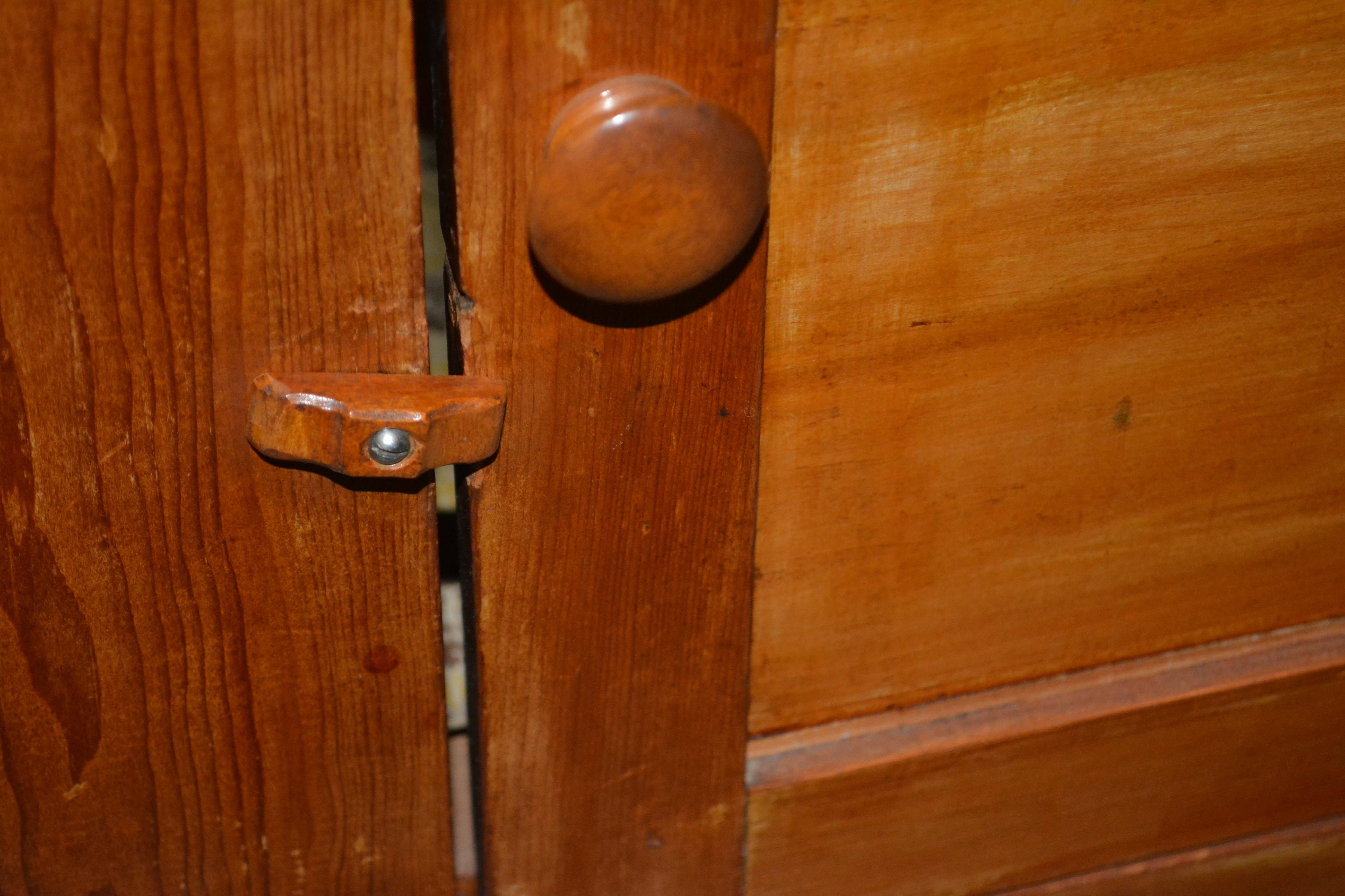 Antique Poplar Dry Sink