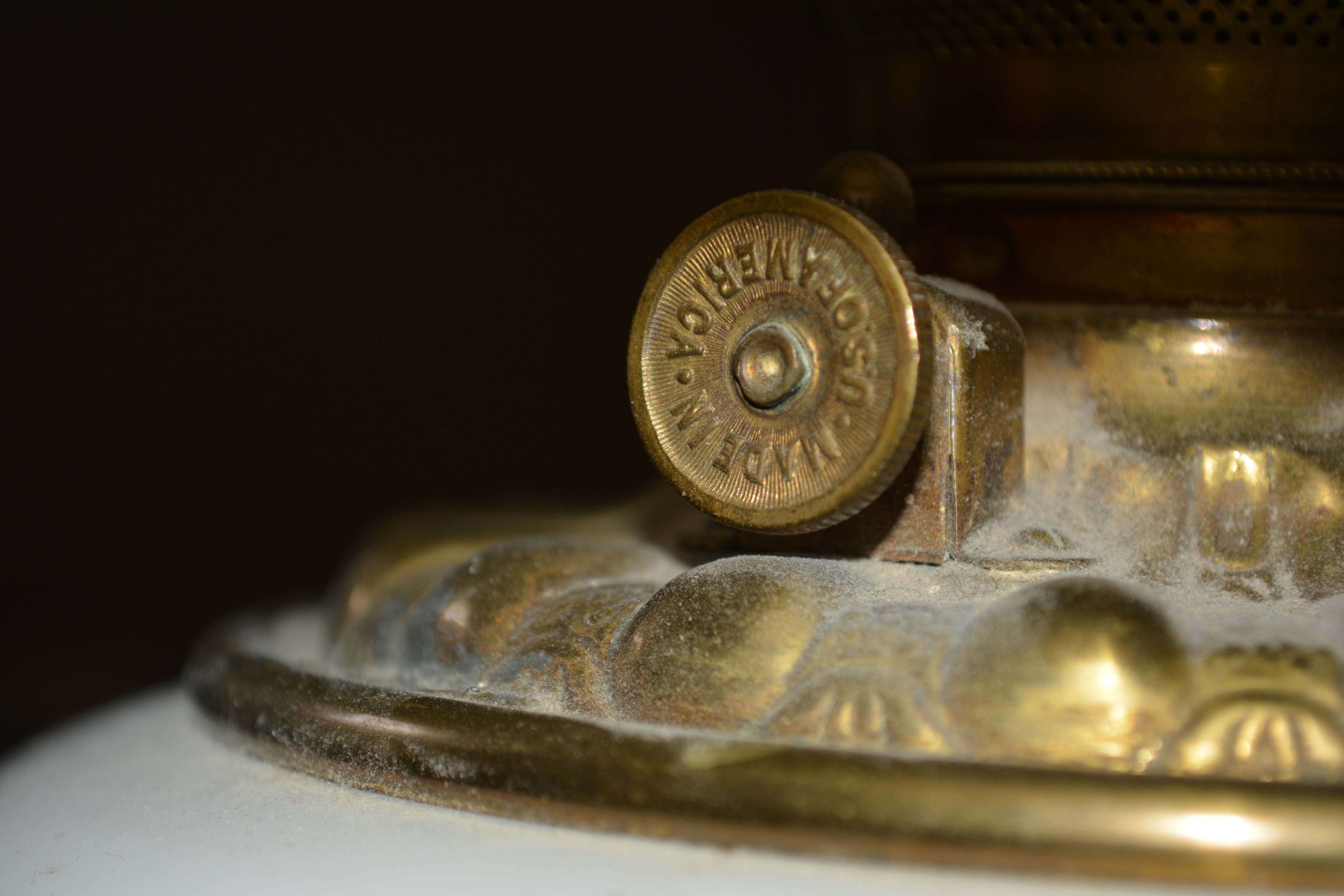 Vintage Pressed Milk Glass Table Lamp