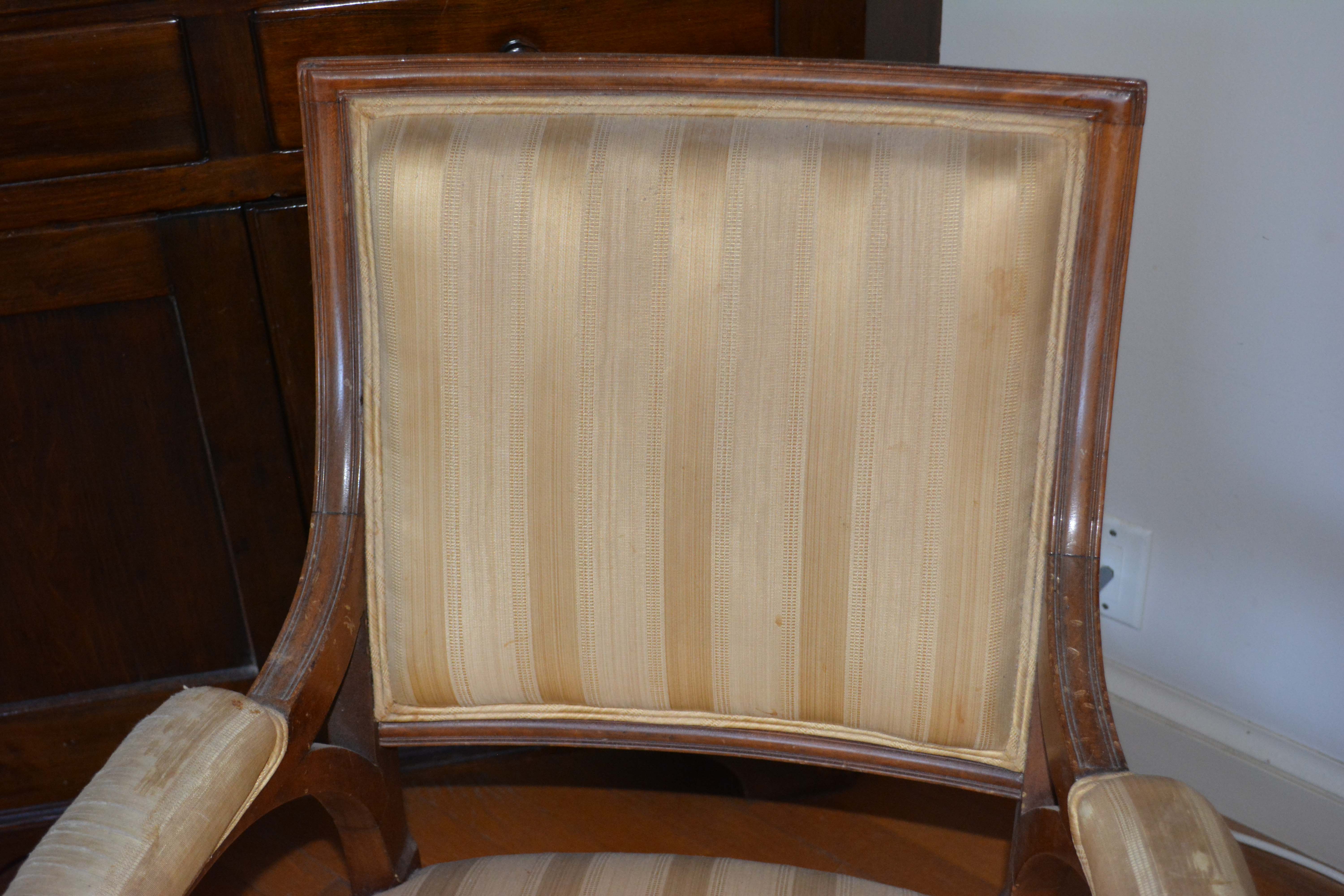 Vintage Sheraton Style Dining Chairs