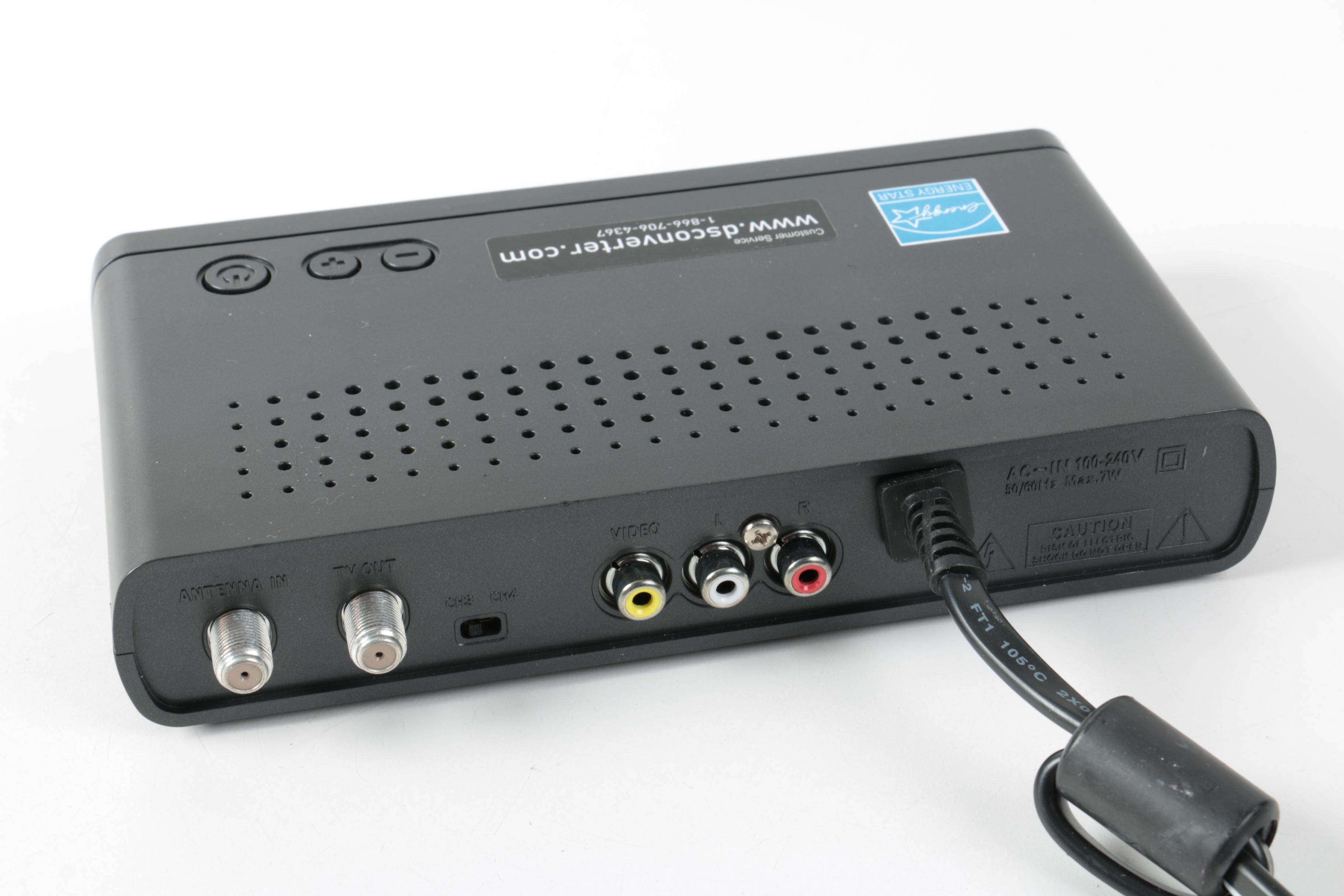 Digital Stream Digital To Analog Converter Box, Remote And Accessories