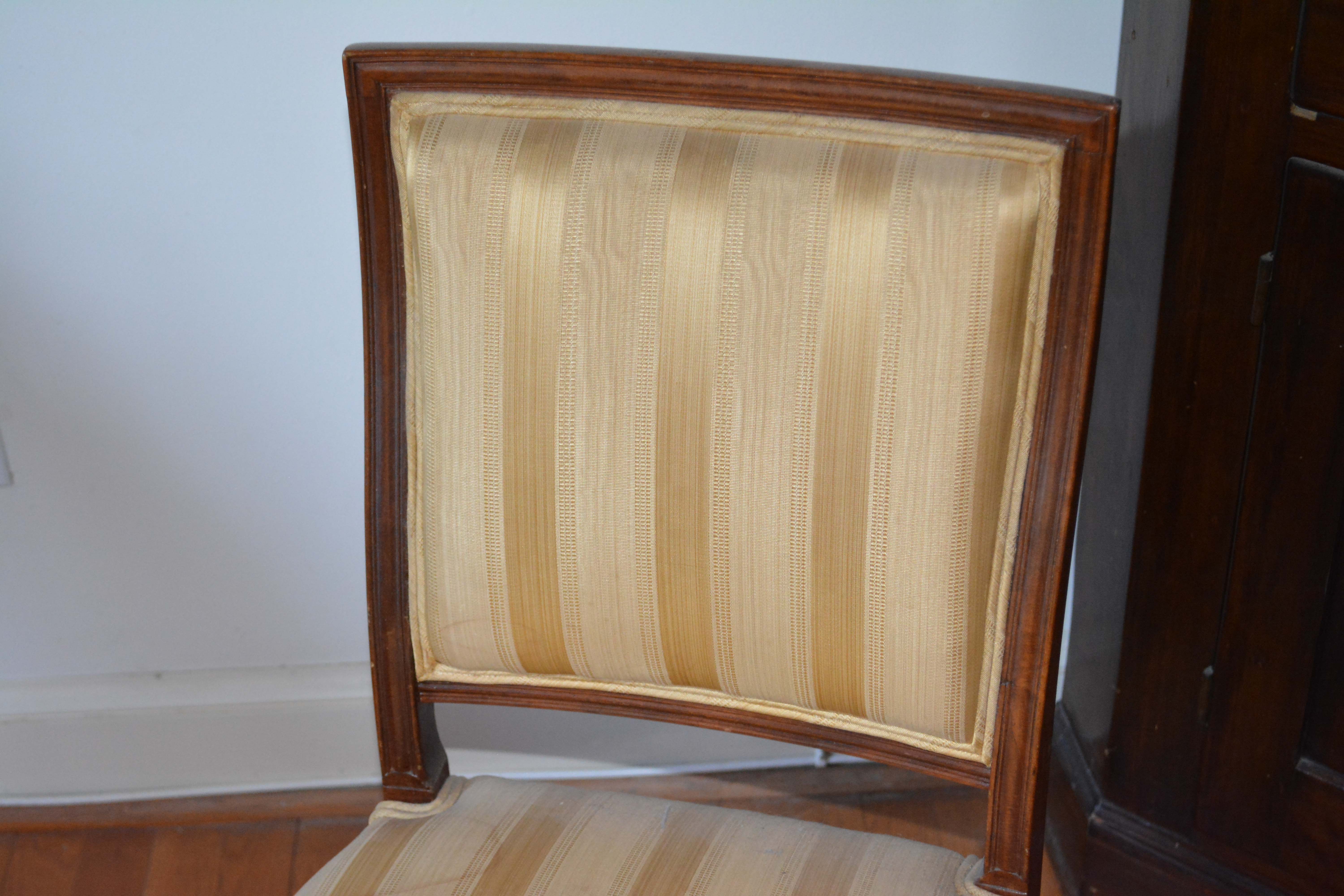 Vintage Sheraton Style Dining Chairs