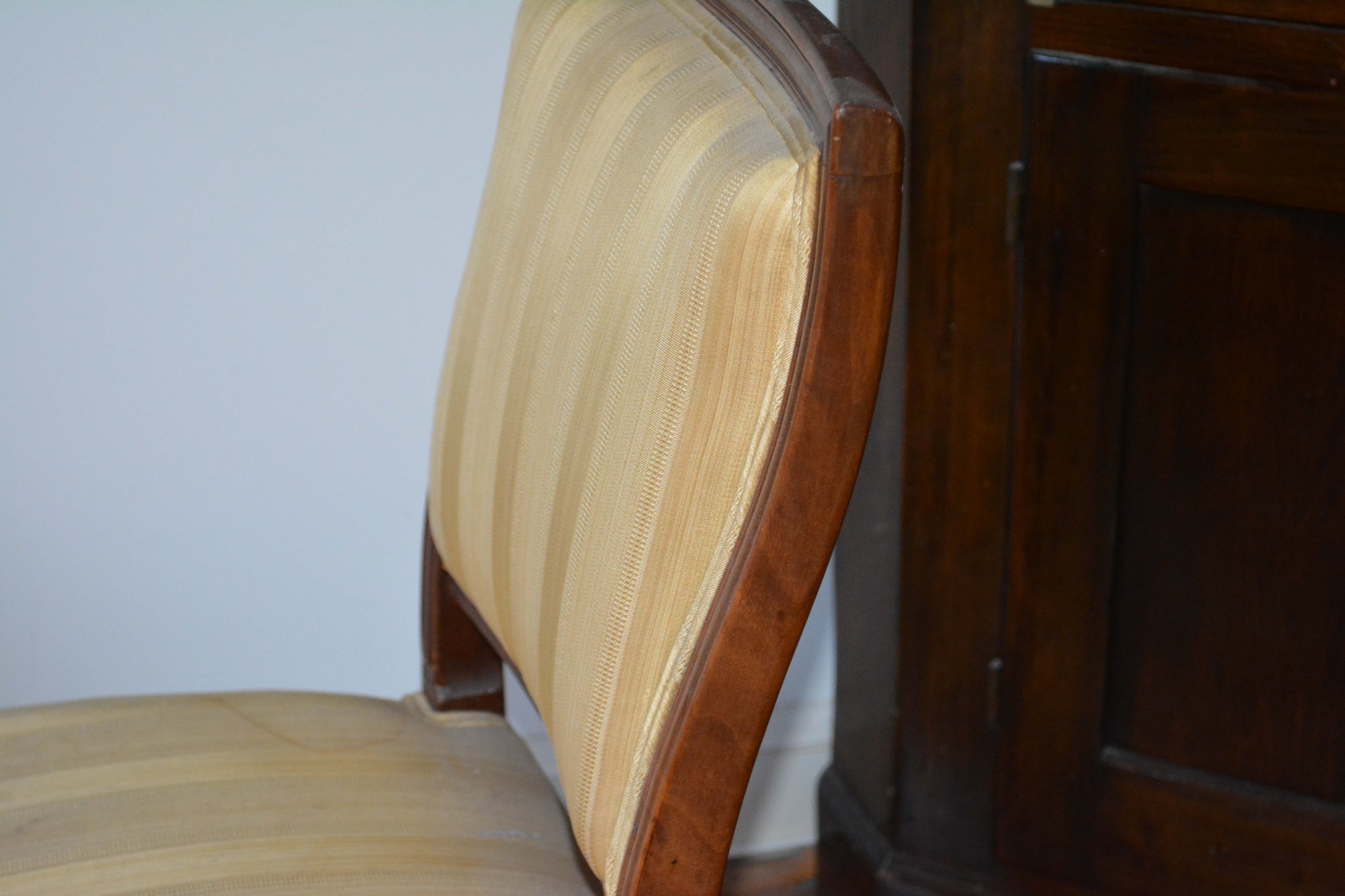 Vintage Sheraton Style Dining Chairs