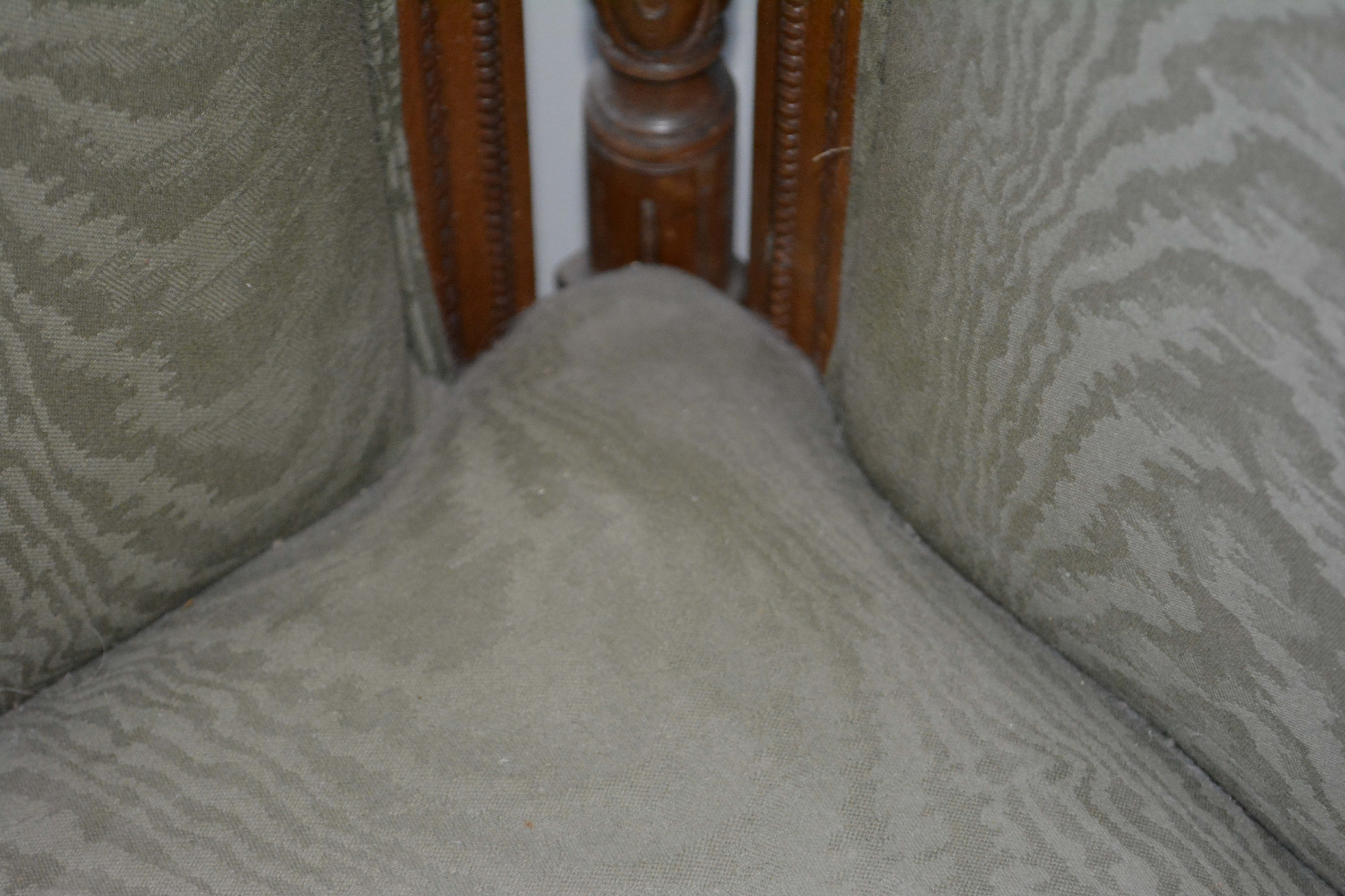 Louis XVI Style Upholstered Canapé