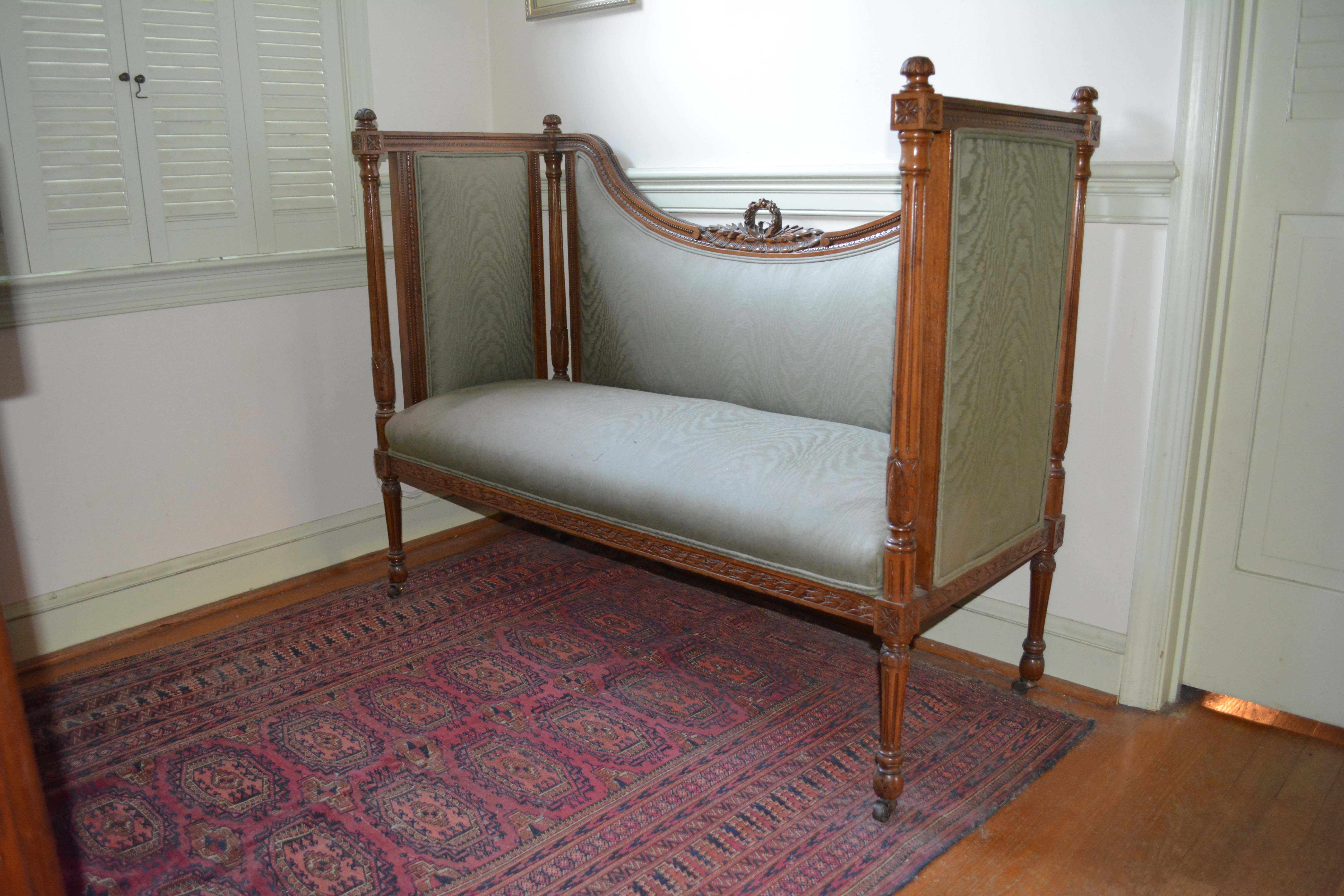 Louis XVI Style Upholstered Canapé