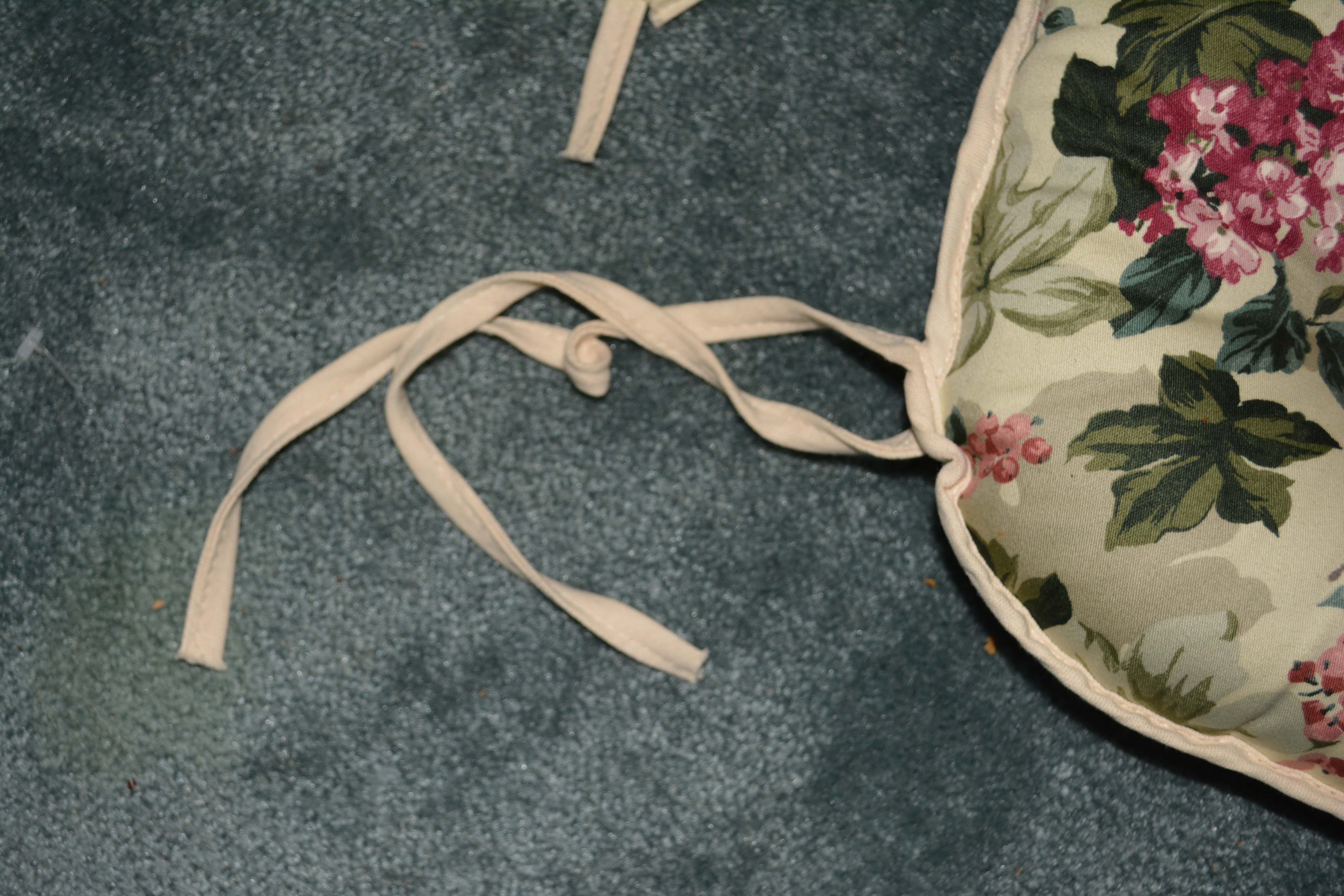 Outdoor Dining Set Including Table and Six Chairs