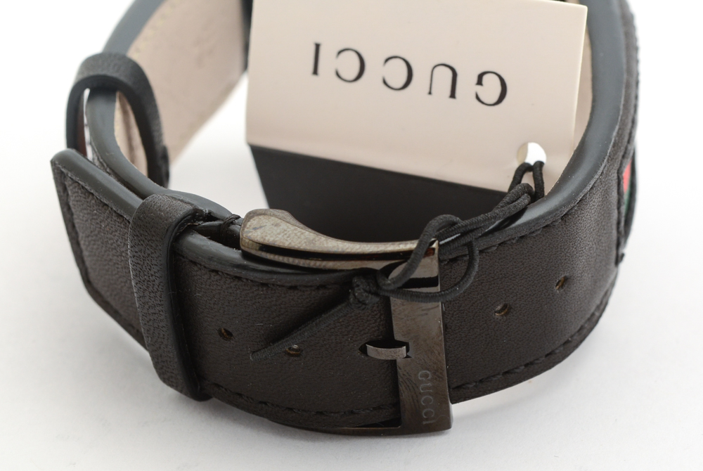 Gucci Watch with Interlocking Logo Bezel