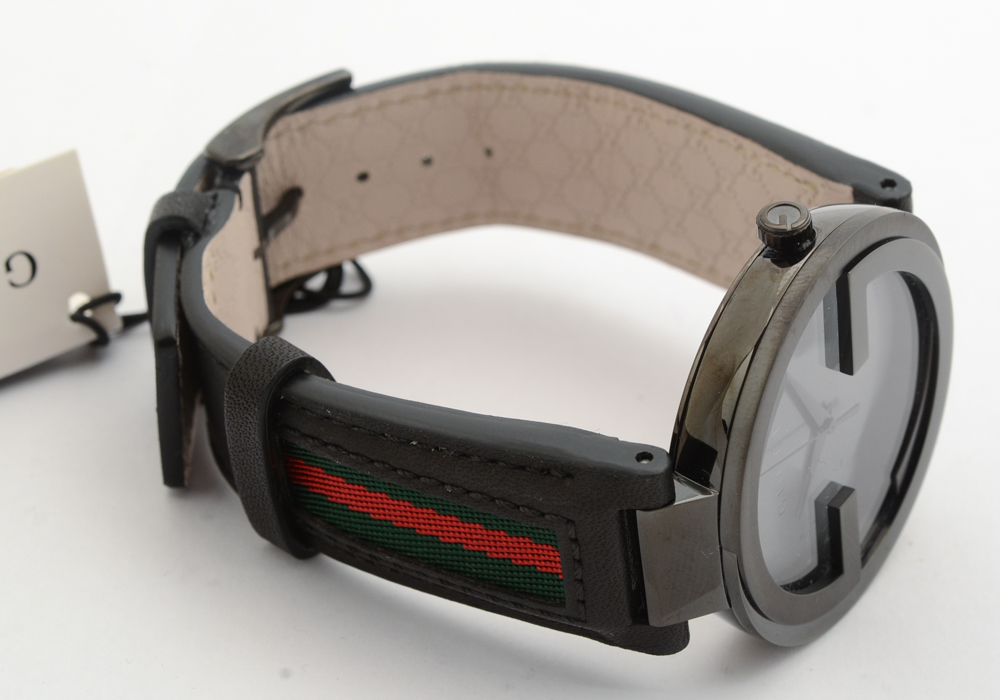 Gucci Watch with Interlocking Logo Bezel