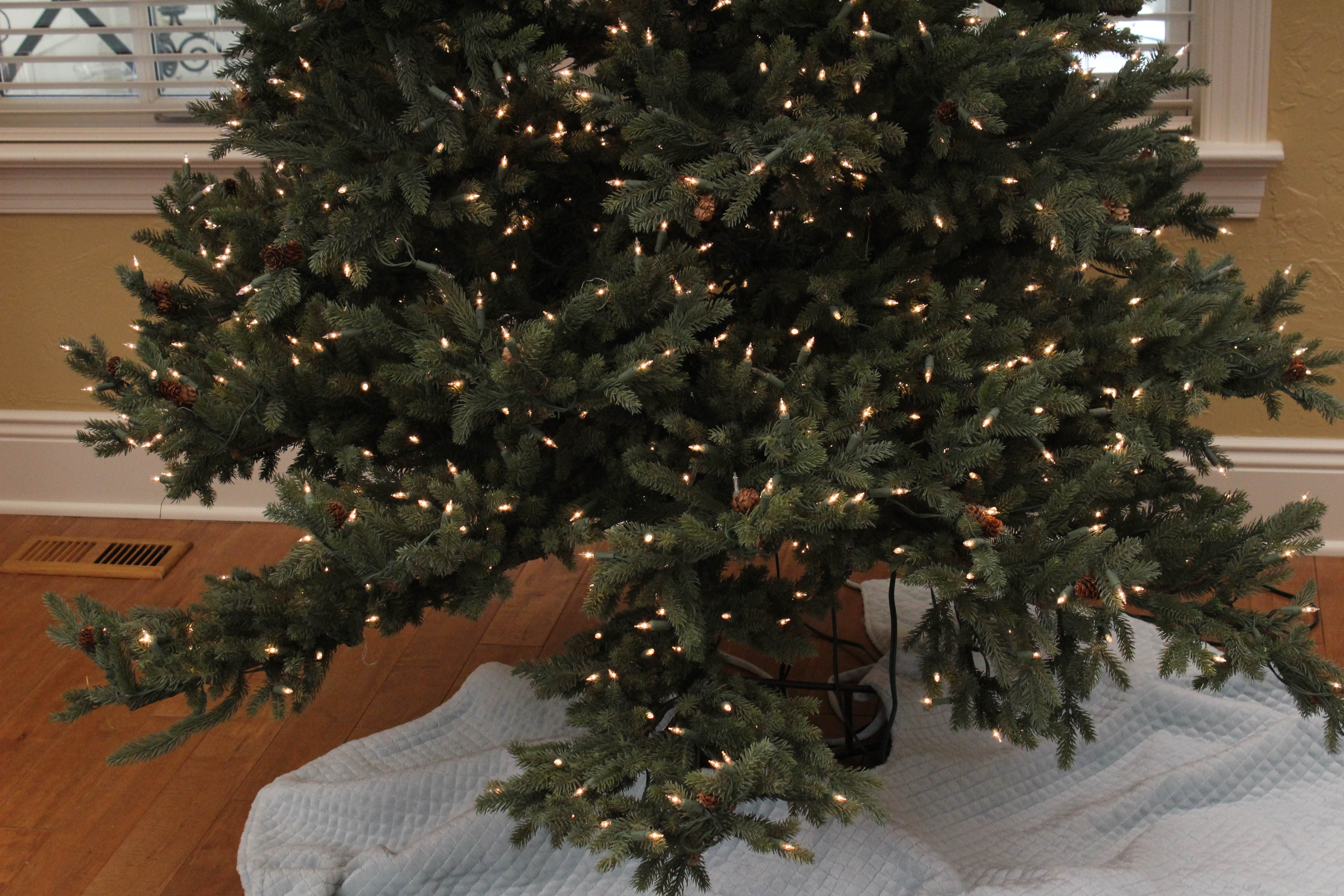 Frontgate Holiday Collection Christmas Tree