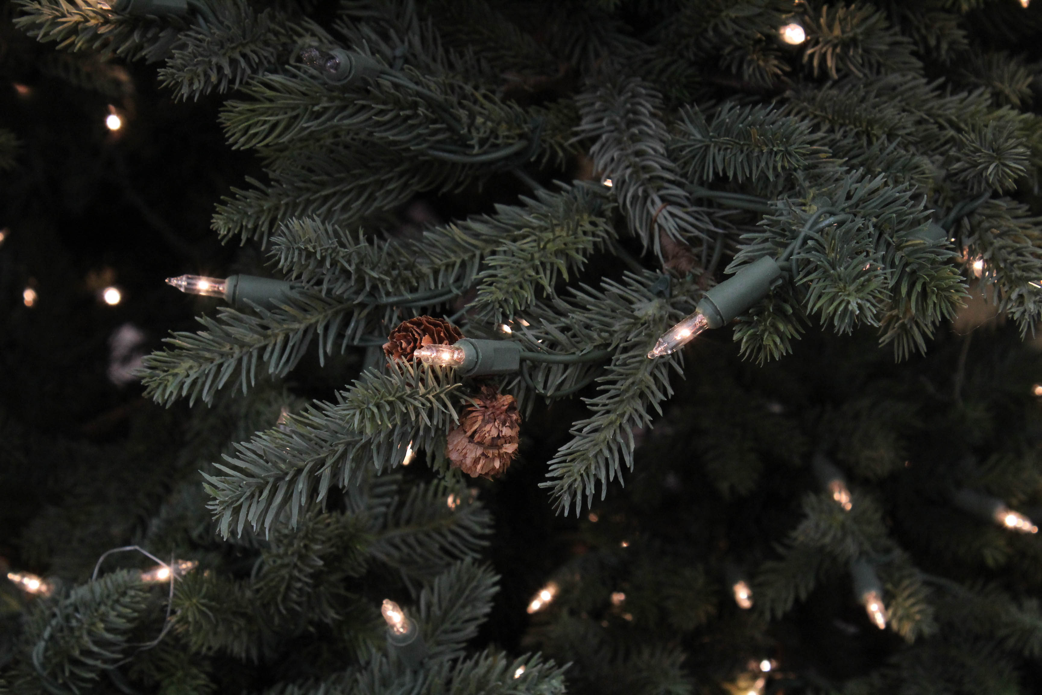 Frontgate Holiday Collection Christmas Tree