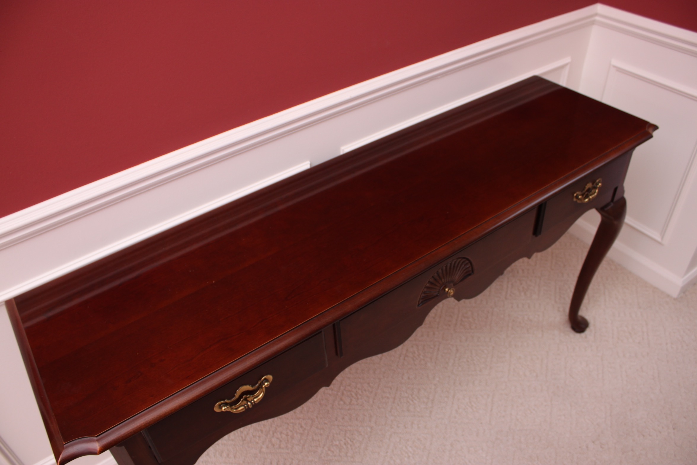 Queen Anne Style Console Table by Thomasville