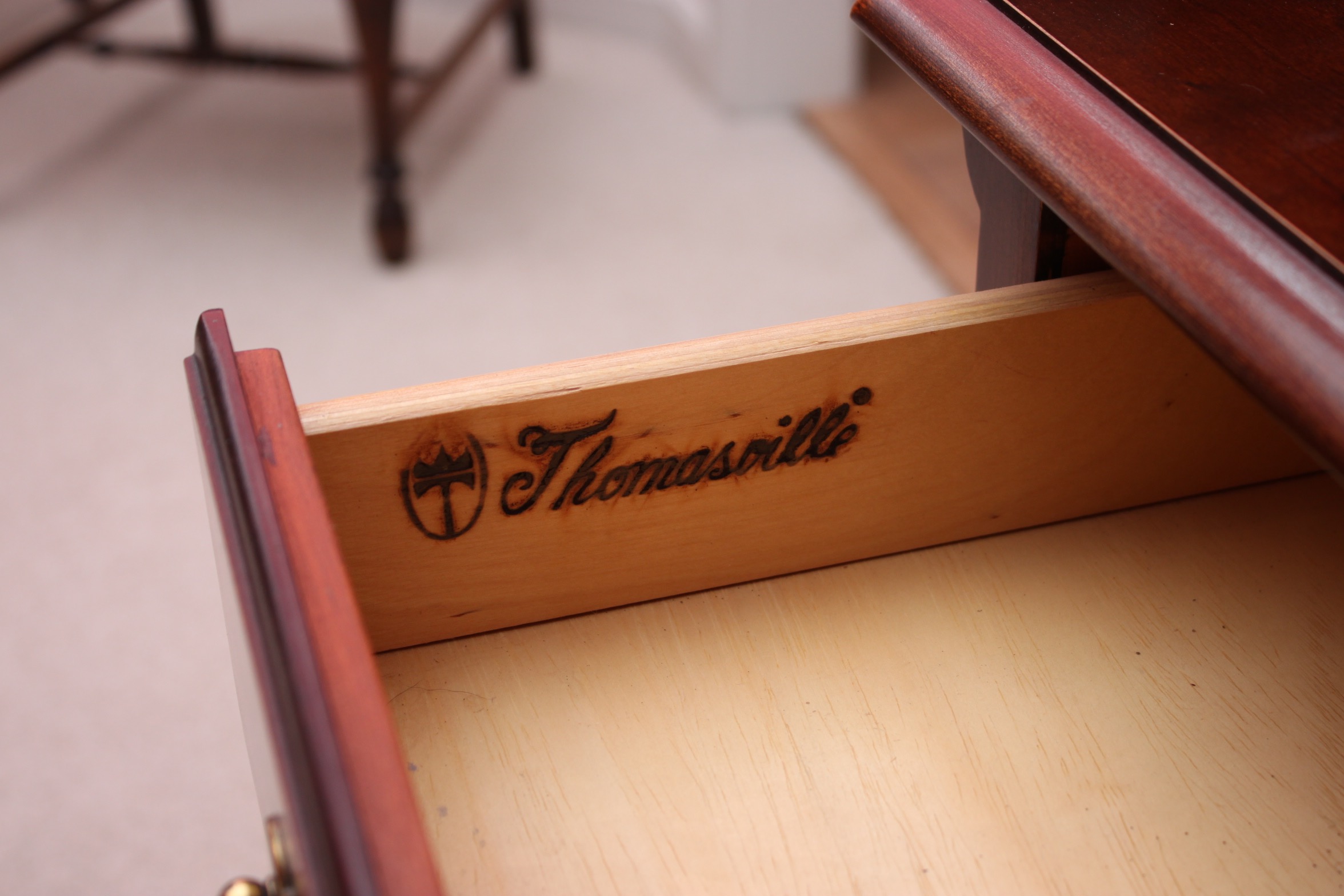 Queen Anne Style Console Table by Thomasville