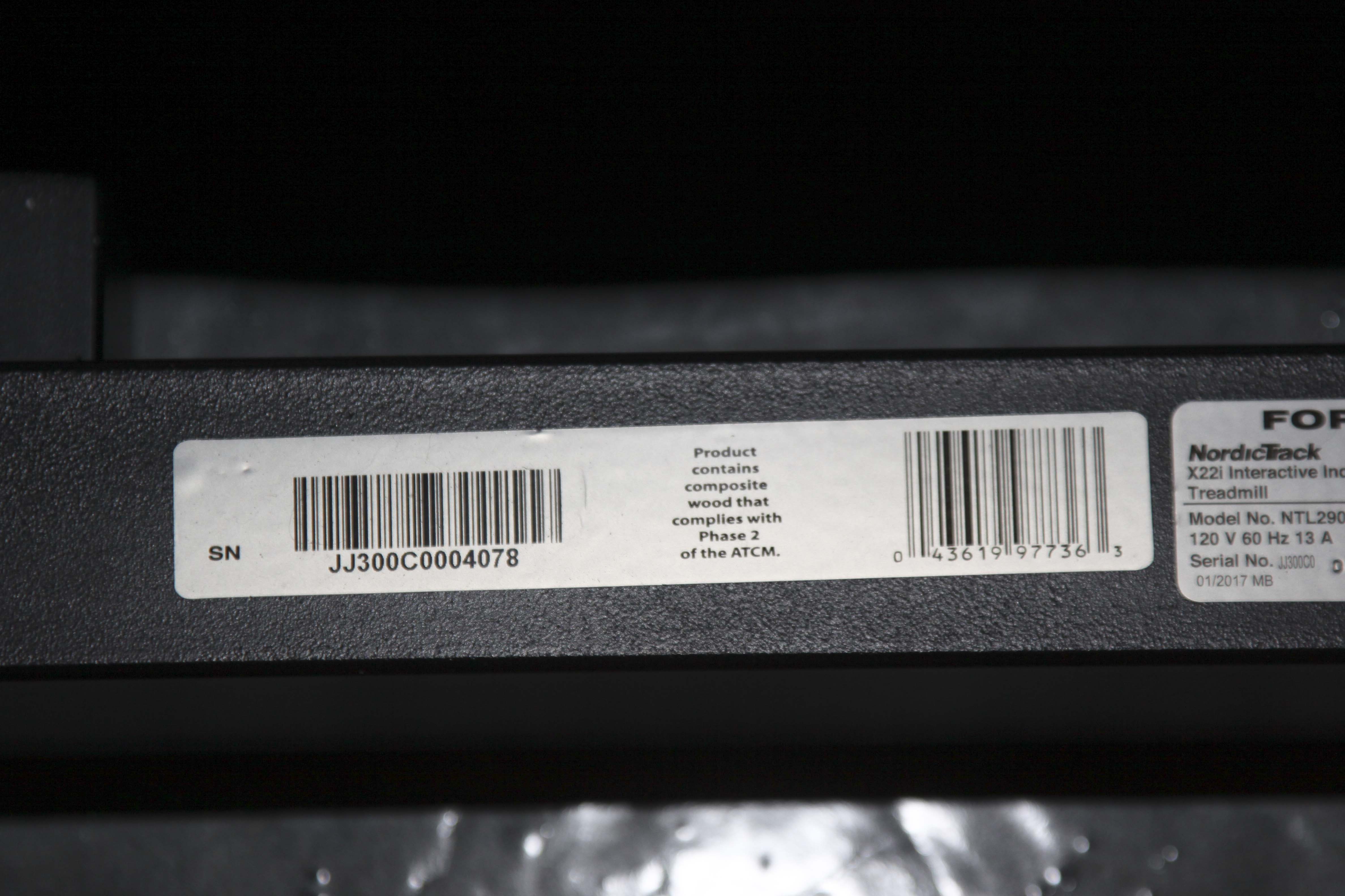 Nordic Track X22i Incline Trainer and Weights