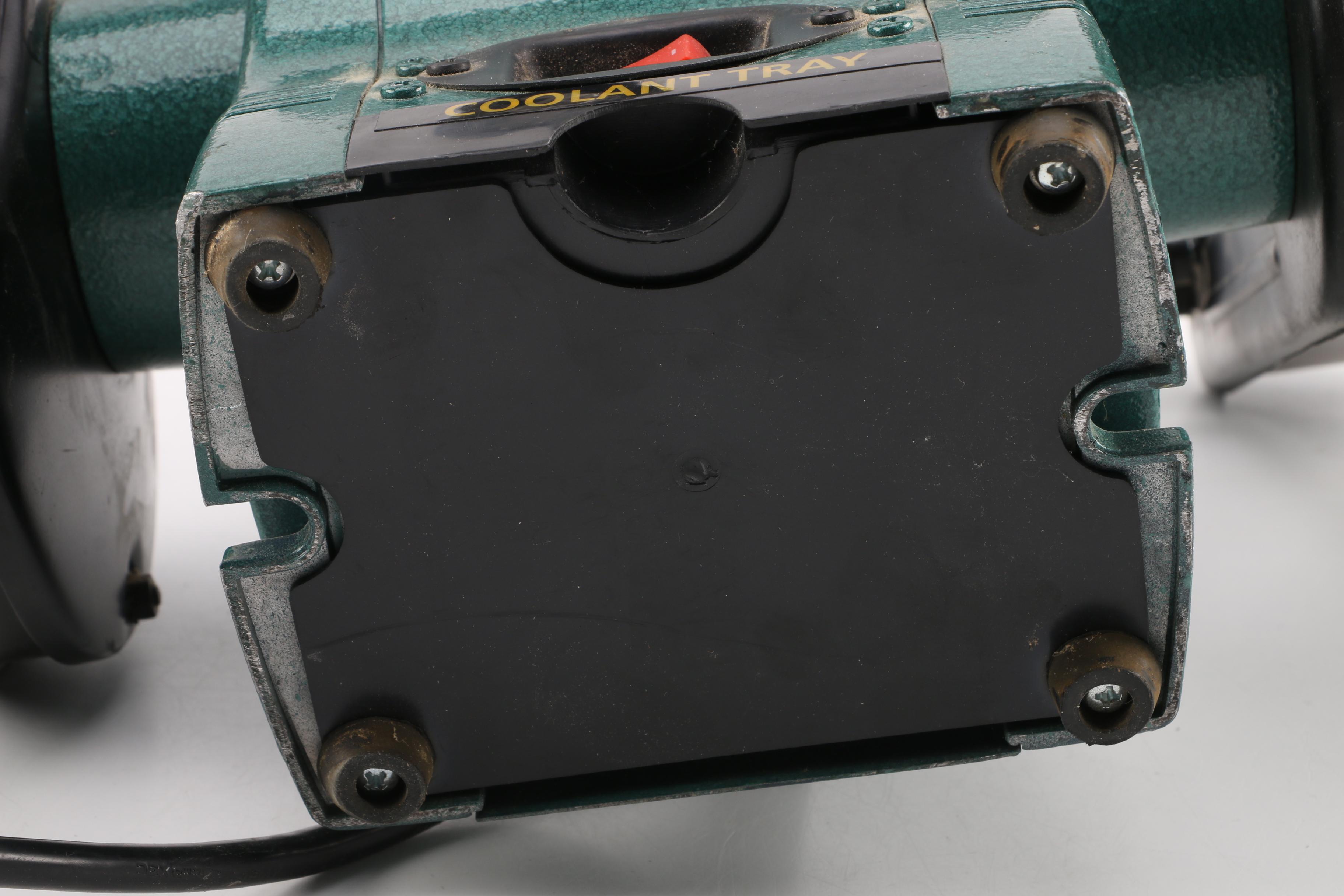 Grizzly Industrial Model H7760 Combination Belt Sander and Grinder