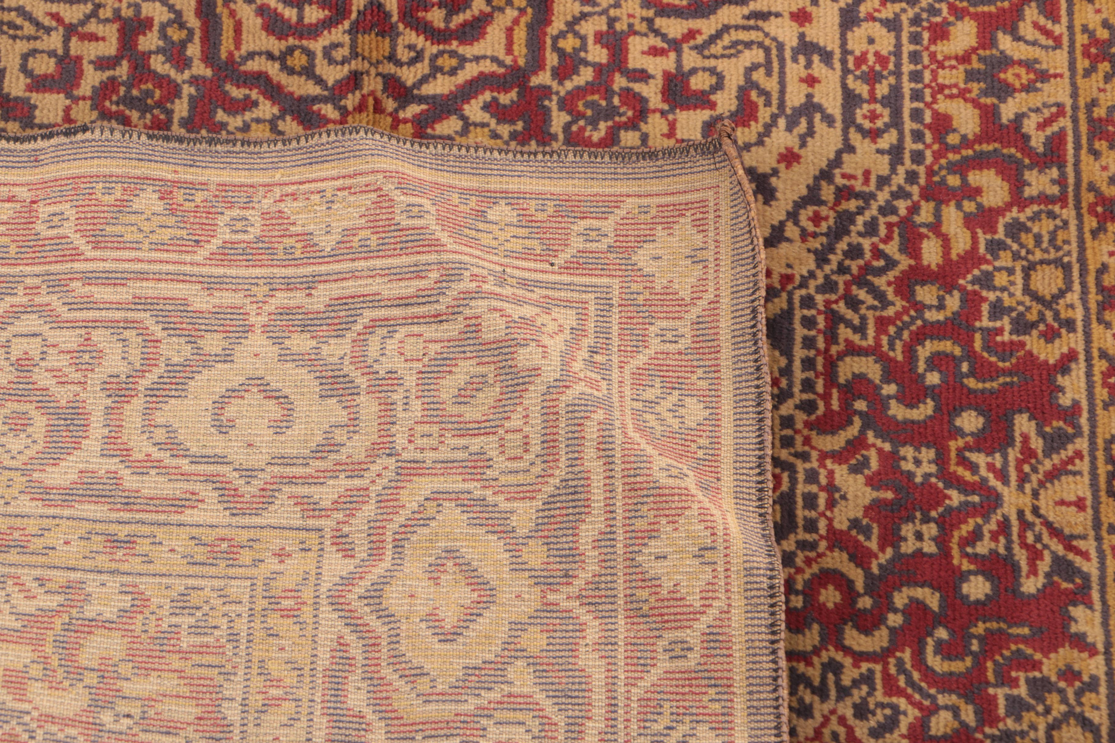 Machine Made Persian Style Accent Rug